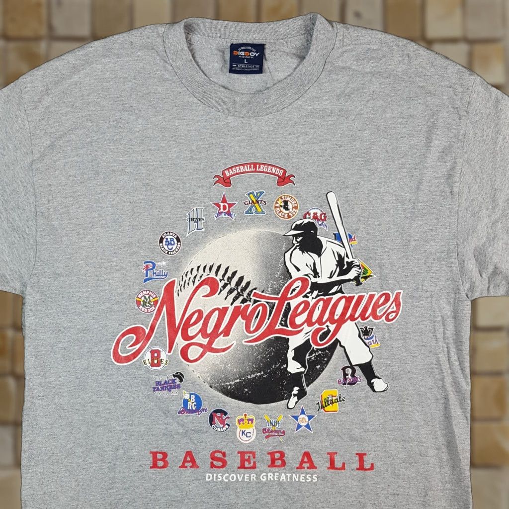 MLB VINTAGE Negro League Baseball Men's L Retro 90s Black History T Shirt MLB Gray Cotton Embroidered Logo Shirt Mens Size US L / EU 52-54 / 3 - 1 Thumbnail