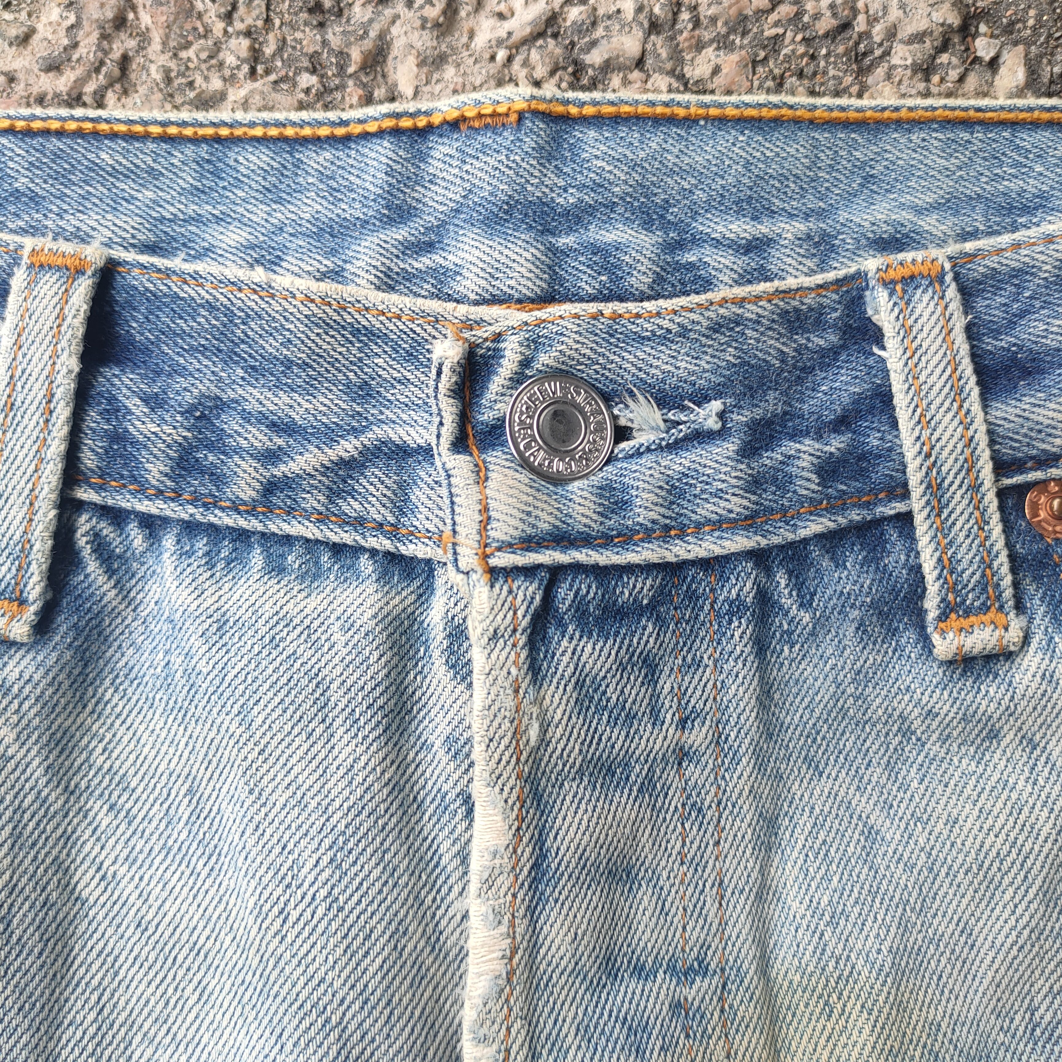 Levi's Vintage Clothing VINTAGE 97' LEVI'S 501 USA RIPPED FADED JEANS DENIM PANTS Size US 34 / EU 50 - 5 Thumbnail