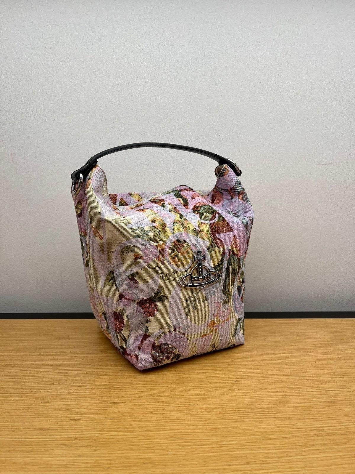 Vivienne Westwood o1f1d3z0625 Size: OS / Sally Crossbody Bag in Multicolor Size ONE SIZE - 1 Preview