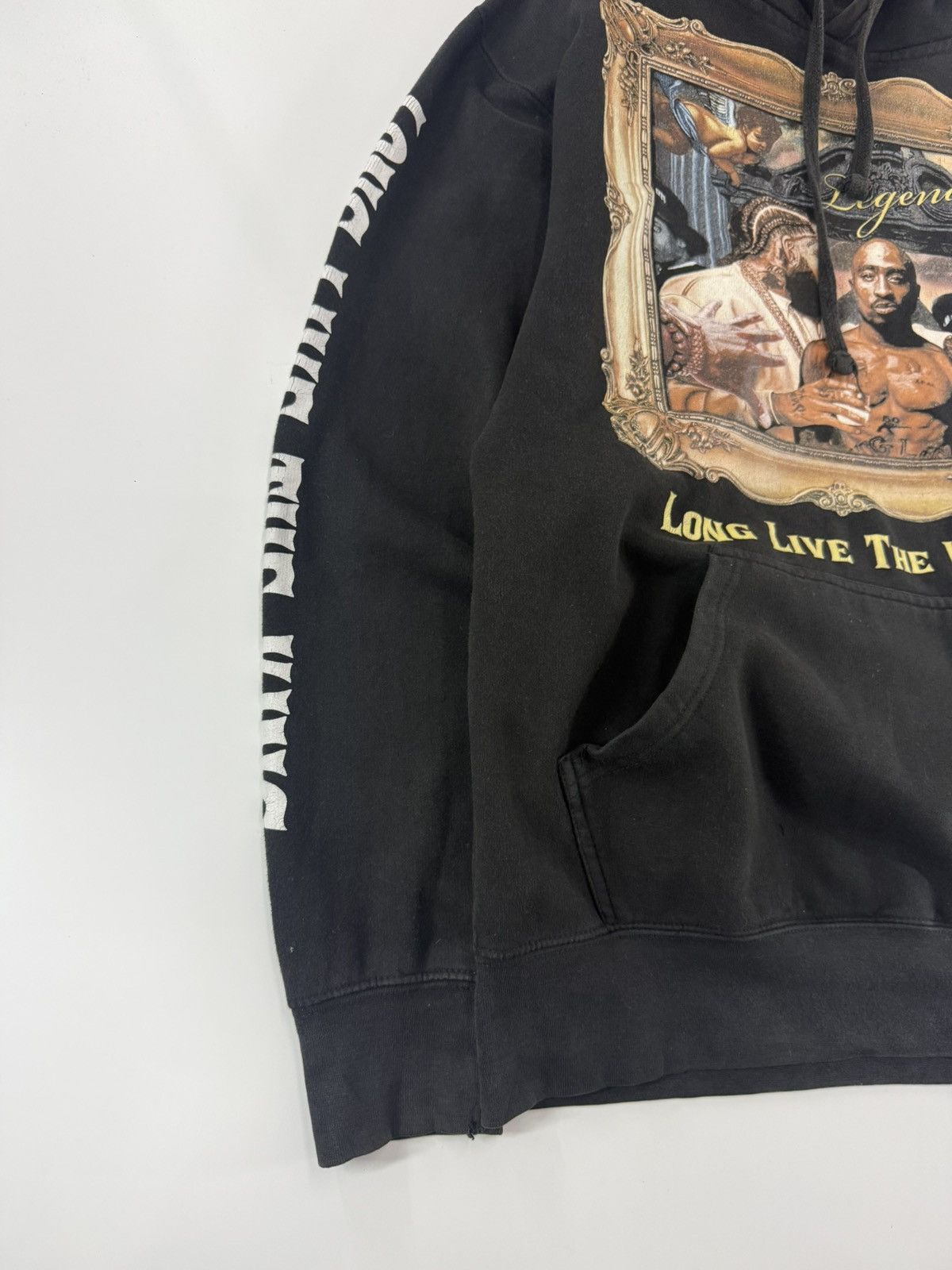 Band Tees 🔥 Lagendary Rappers Long Live the King Tupac Shakur Hoodie Size US M / EU 48-50 / 2 - 7 Thumbnail