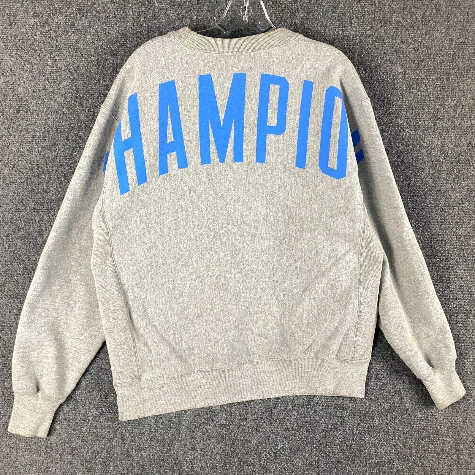 Champion × Vintage Reverse Weave Champion Sweatshirt Men's Large Stained Size US L / EU 52-54 / 3 - 1 Thumbnail