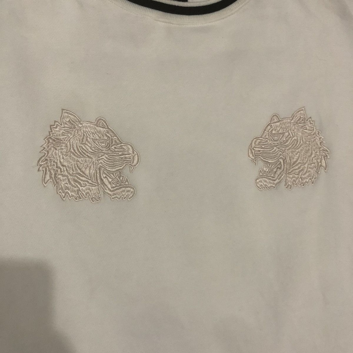 Other Embroidery White Tiger Sukajan Style Seeatshirt Size US L / EU 52-54 / 3 - 2 Thumbnail