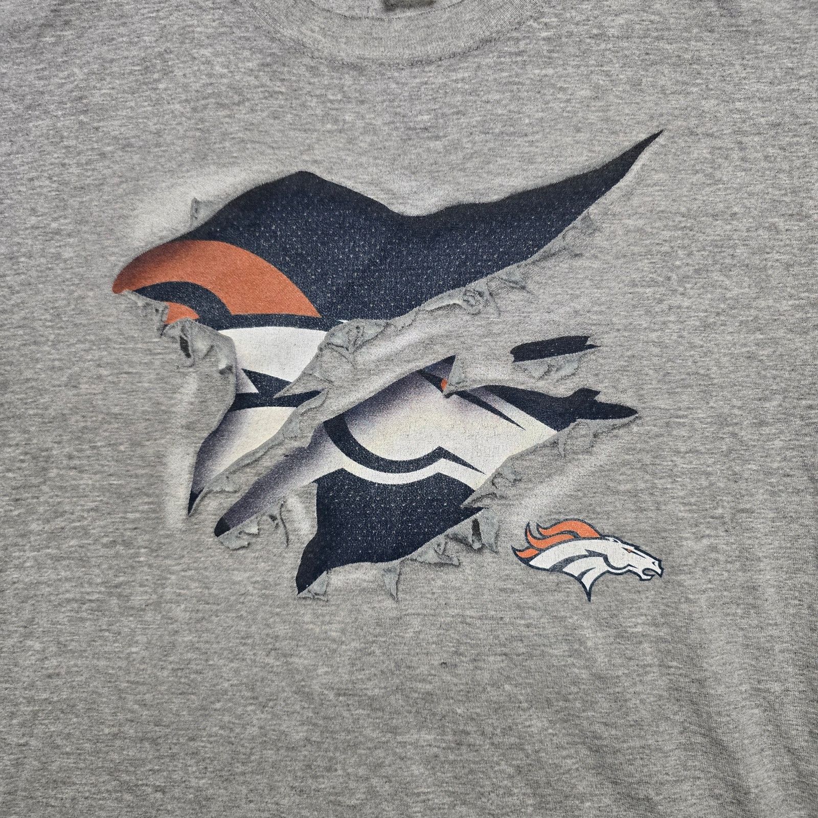 NFL Vintage Denver Broncos Shirt Gray Large Tear Away NFL Tee Size US L / EU 52-54 / 3 - 2 Thumbnail