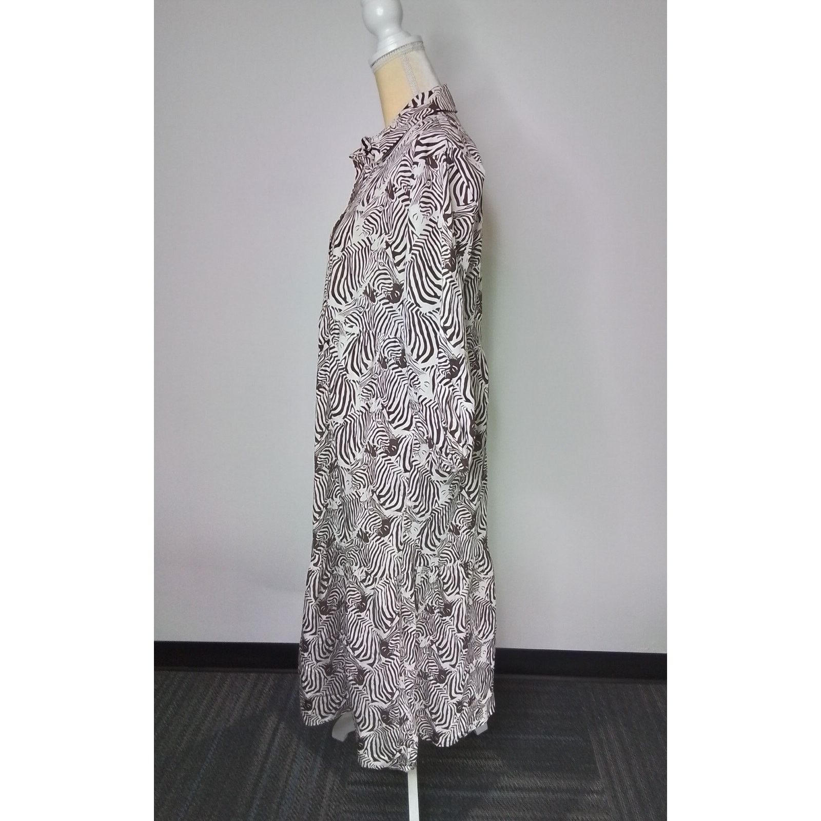 Anthropologie Anthropologie Maeve Dress Women's Small Zebra Print NWT Size S / US 4 / IT 40 - 4 Thumbnail