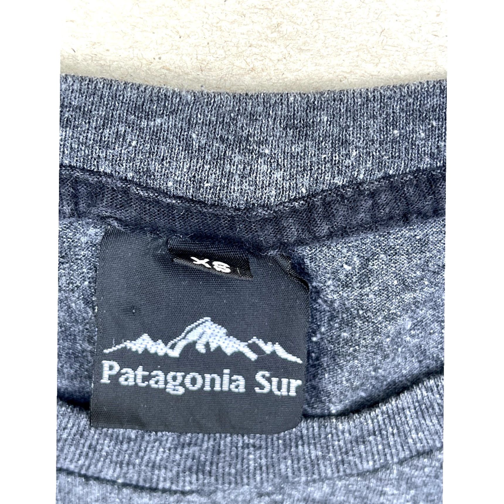 Patagonia VINTAGE Patagonia Ushuaia Argentina Women's Crew T-Shirt Size XS Size XS / US 0-2 / IT 36-38 - 2 Thumbnail