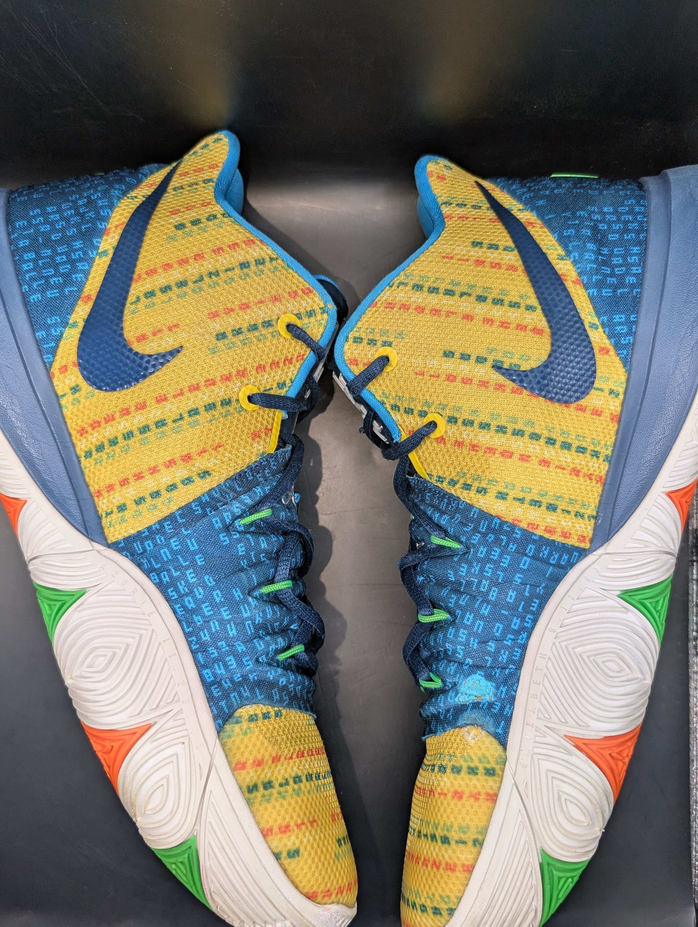 Nike Nike Kyrie 5 Skills Academy Promo PE Size US 13 / EU 46 - 9 Thumbnail