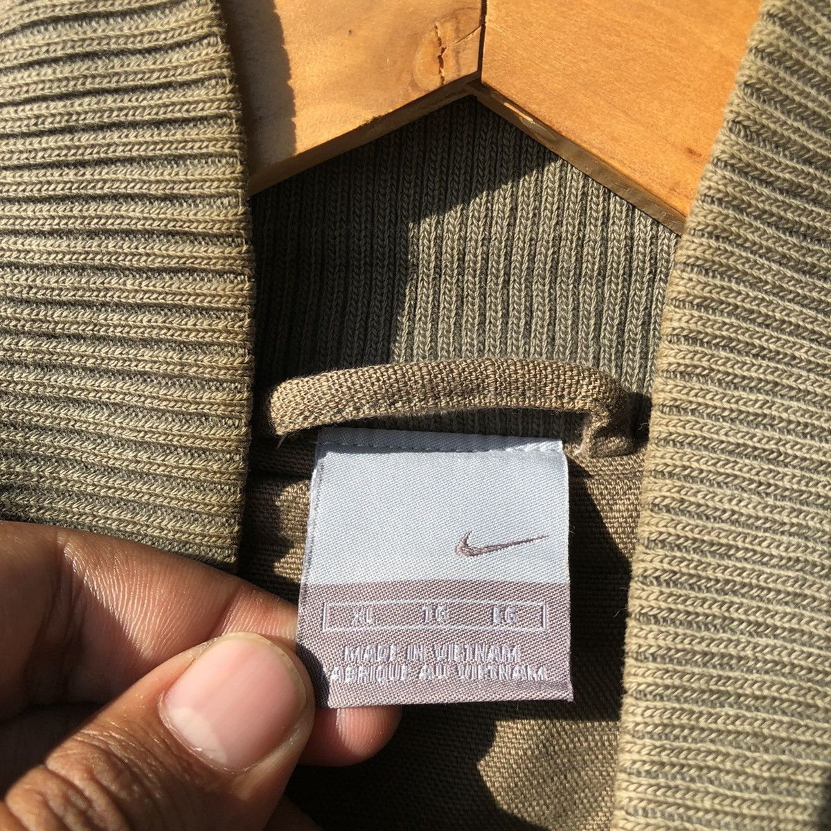 Nike Vintage Nike Paded Streetwear Heavy Jacket Size US XL / EU 56 / 4 - 9 Thumbnail