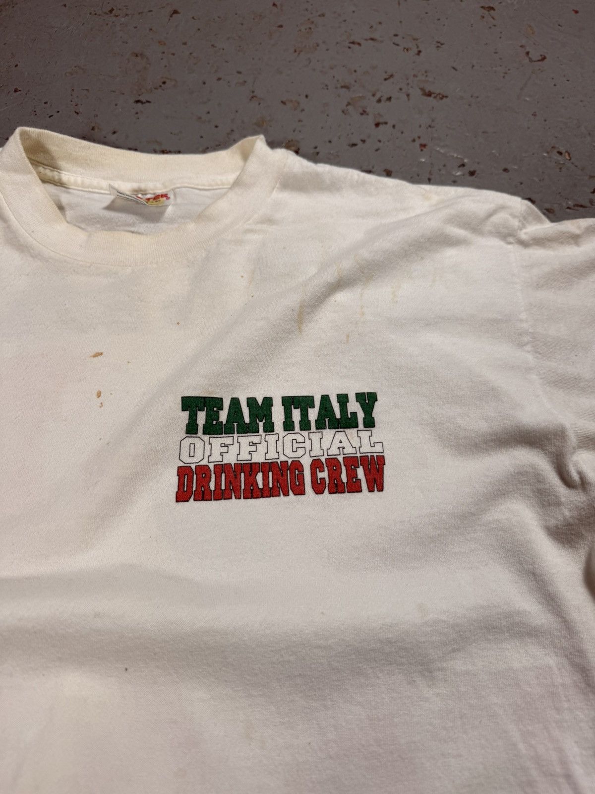 Vintage Vintage 1996 Distressed Official Italian Drinking Team Tee Size US XL / EU 56 / 4 - 5 Thumbnail