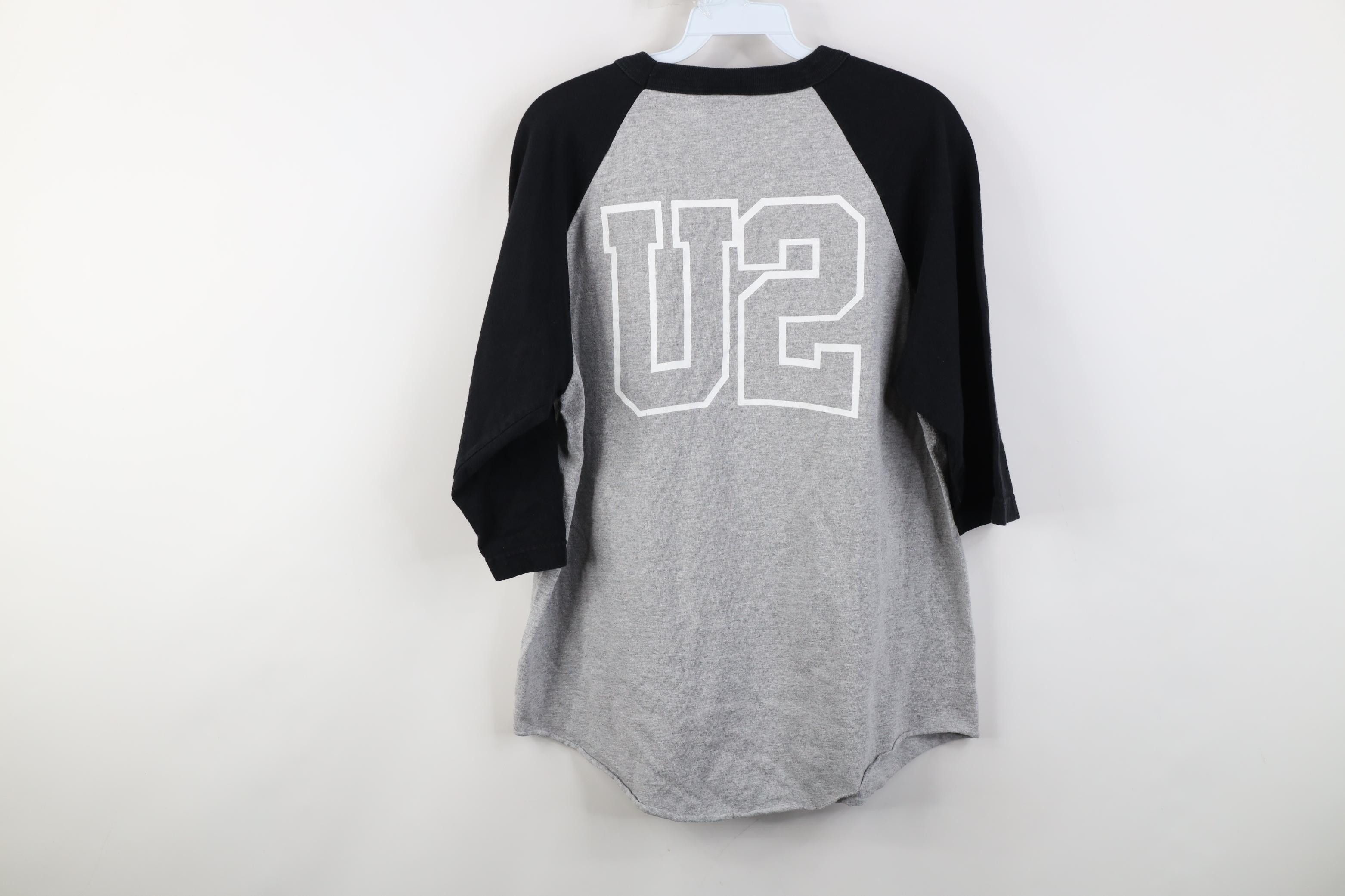 Vintage Vintage Y2K Vertigo 2005 Tour U2 Band 3/4 Sleeve T-Shirt Size US L / EU 52-54 / 3 - 10 Thumbnail