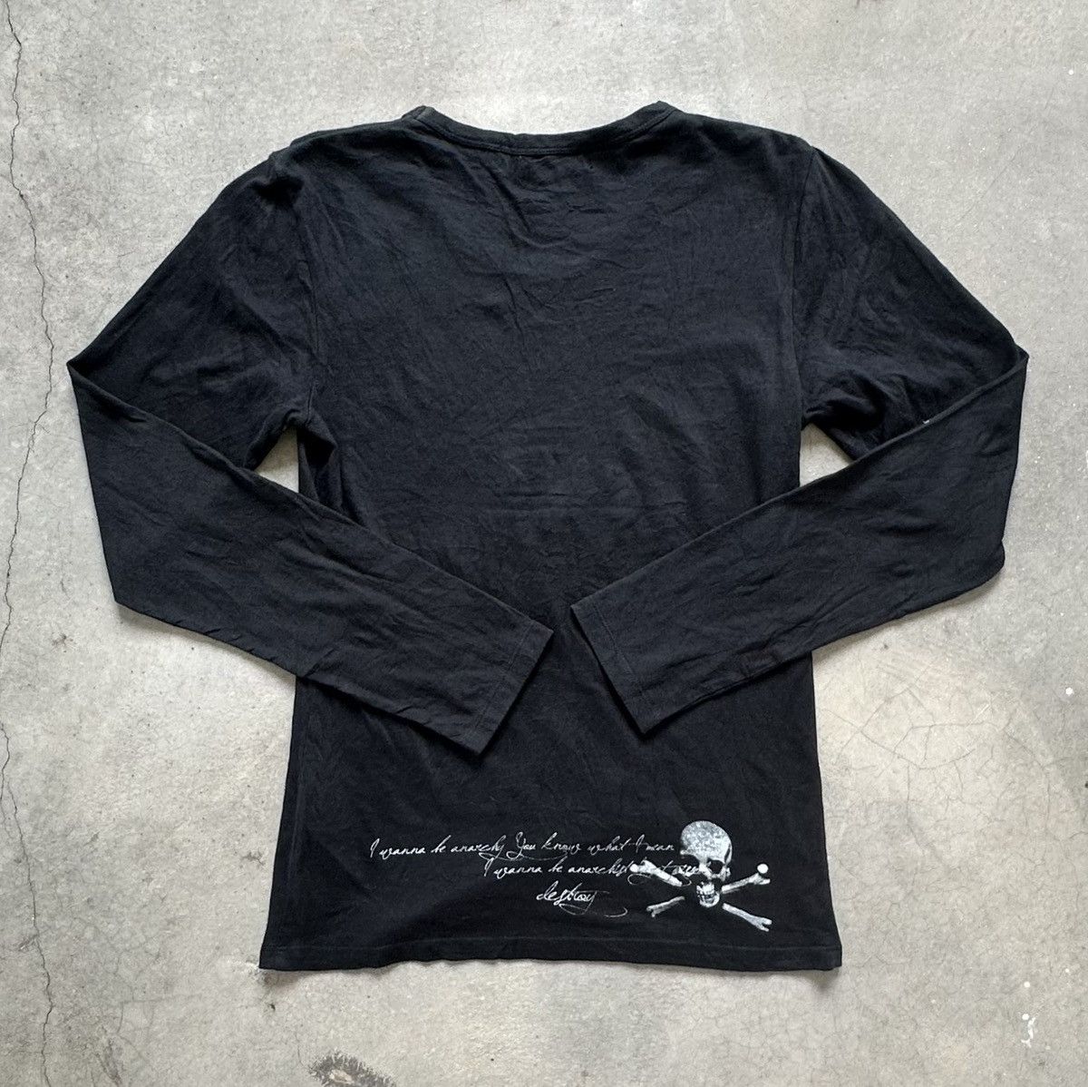 If Six Was Nine × Japanese Brand CANVARIA HATE ROYAL FAMILY WELL FADED SKULL GOTH PRINT TEE Size US S / EU 44-46 / 1 - 6 Thumbnail