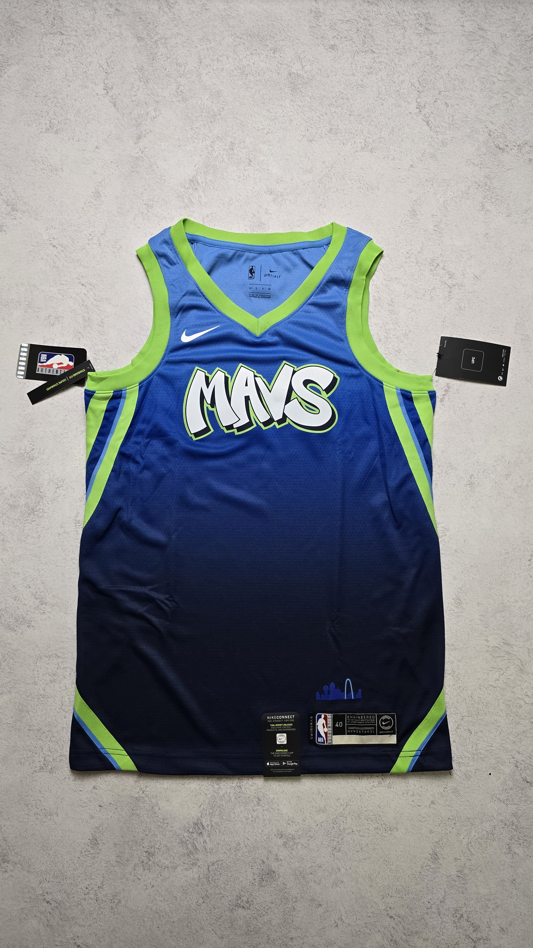 Nike Nike Dallas Mavericks Hardwood Classics Swingman Jersey NWT Size US S / EU 44-46 / 1 - 1 Thumbnail