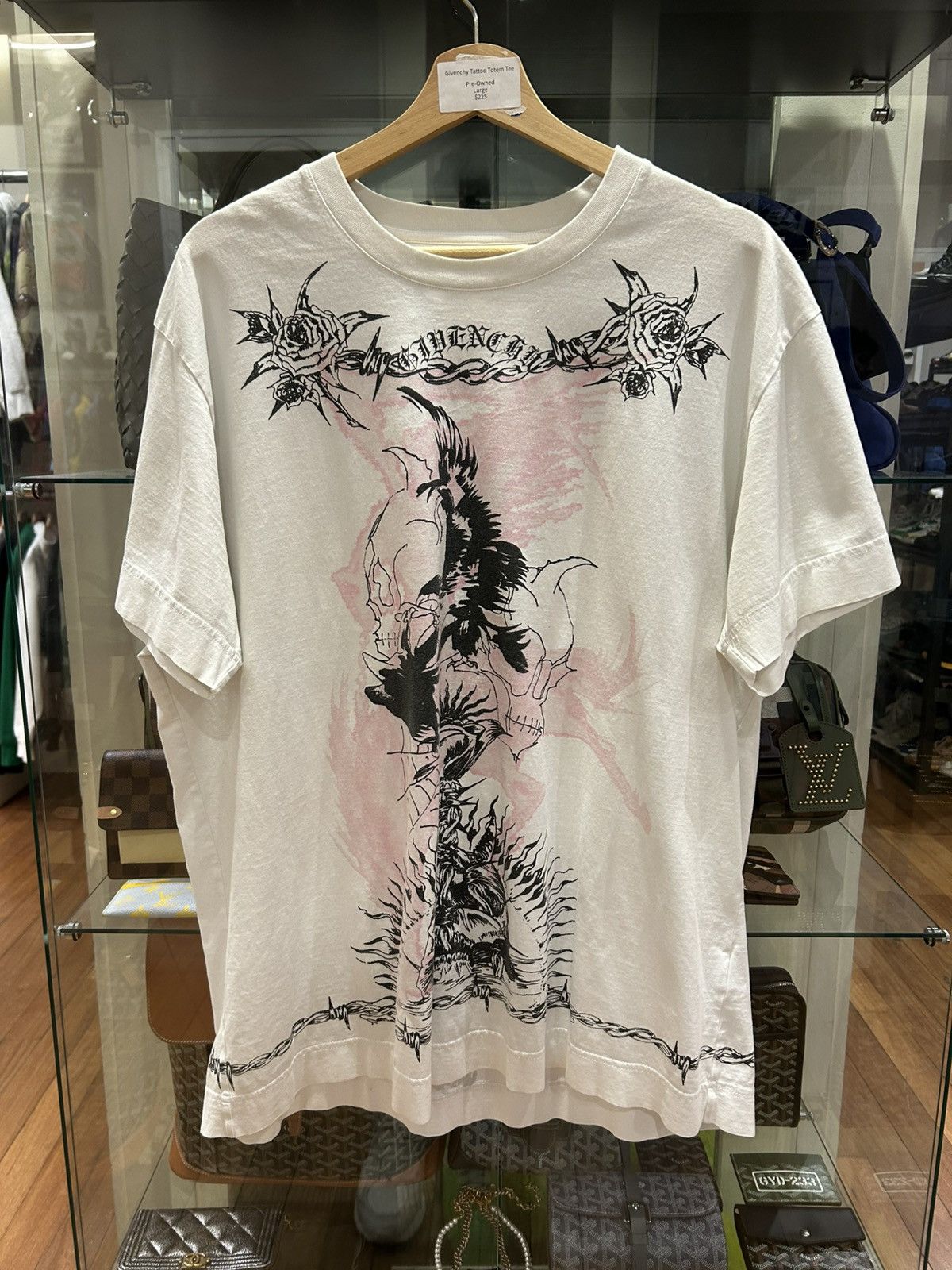 Givenchy Givenchy Tattoo Totem Tee Size US L / EU 52-54 / 3 - 1 Thumbnail