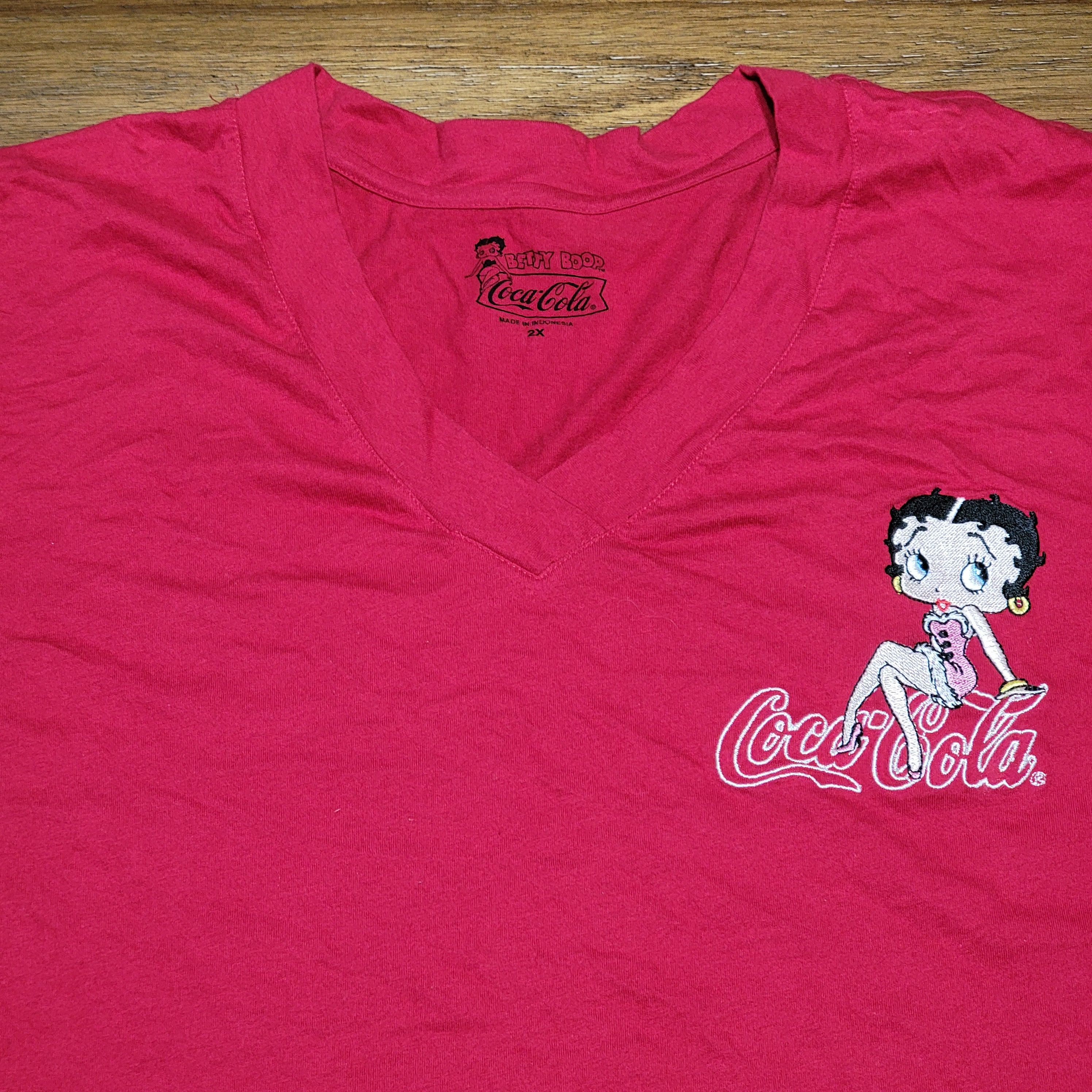 Coca Cola Betty Boop X Coca Cola LS Red V-Neck Sleepwear Tee - Size 2X Size XXL / US 16-18 / IT 52-54 - 2 Thumbnail