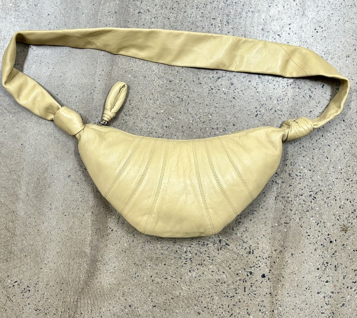 Lemaire Lemaire Croissant Crossbody Bag Size ONE SIZE - 11 Thumbnail