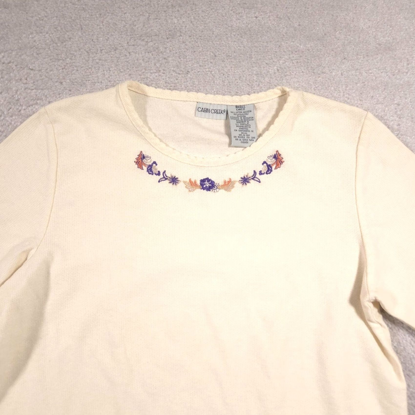 Vintage VINTAGE Cabin Creek Shirt Womens Small Ivory Floral Embroidered Thermal Long Sleeve Top Size S / US 4 / IT 40 - 4 Thumbnail