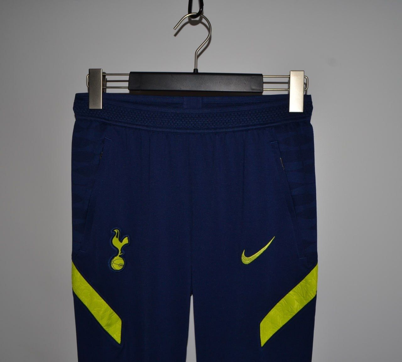 Nike Nike Tottenham Hotspur FC Strike Soccer Pants Jogger Size S Size US 30 / EU 46 - 2 Thumbnail