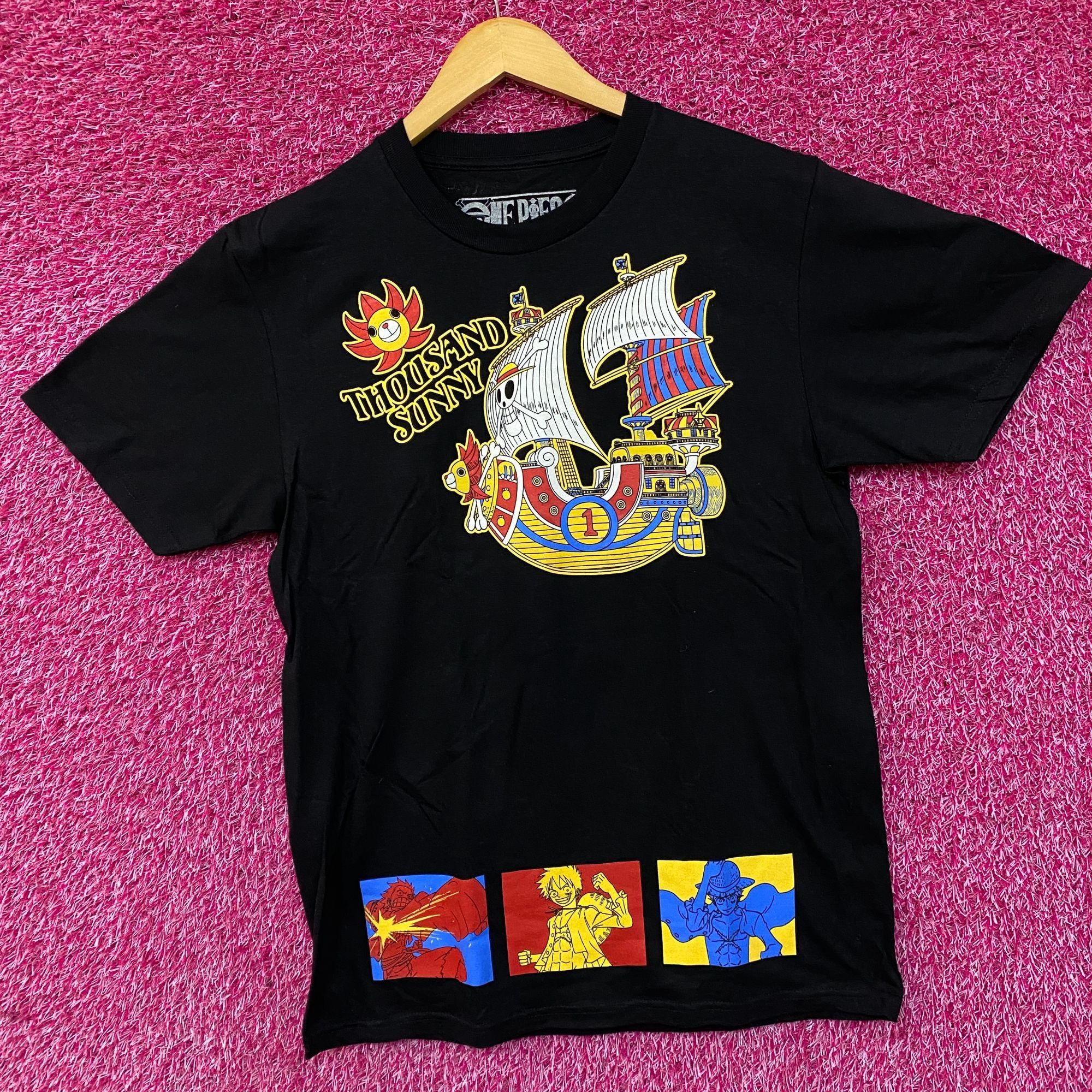 One Piece One piece Thousand Sunny Straw Hat Crew Anime T-Shirt M Size US M / EU 48-50 / 2 - 3 Thumbnail