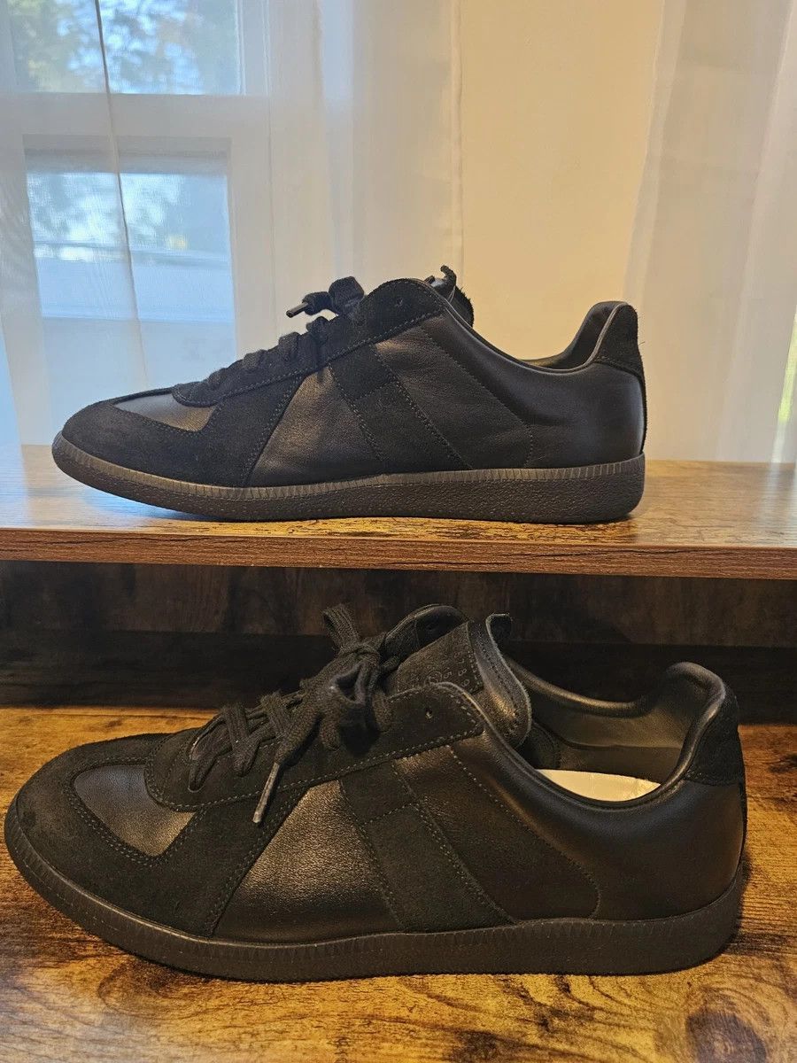 Maison Margiela Maison Margiela Replica GAT Black 10 43 Low Tops Size US 10 / EU 43 - 2 Thumbnail