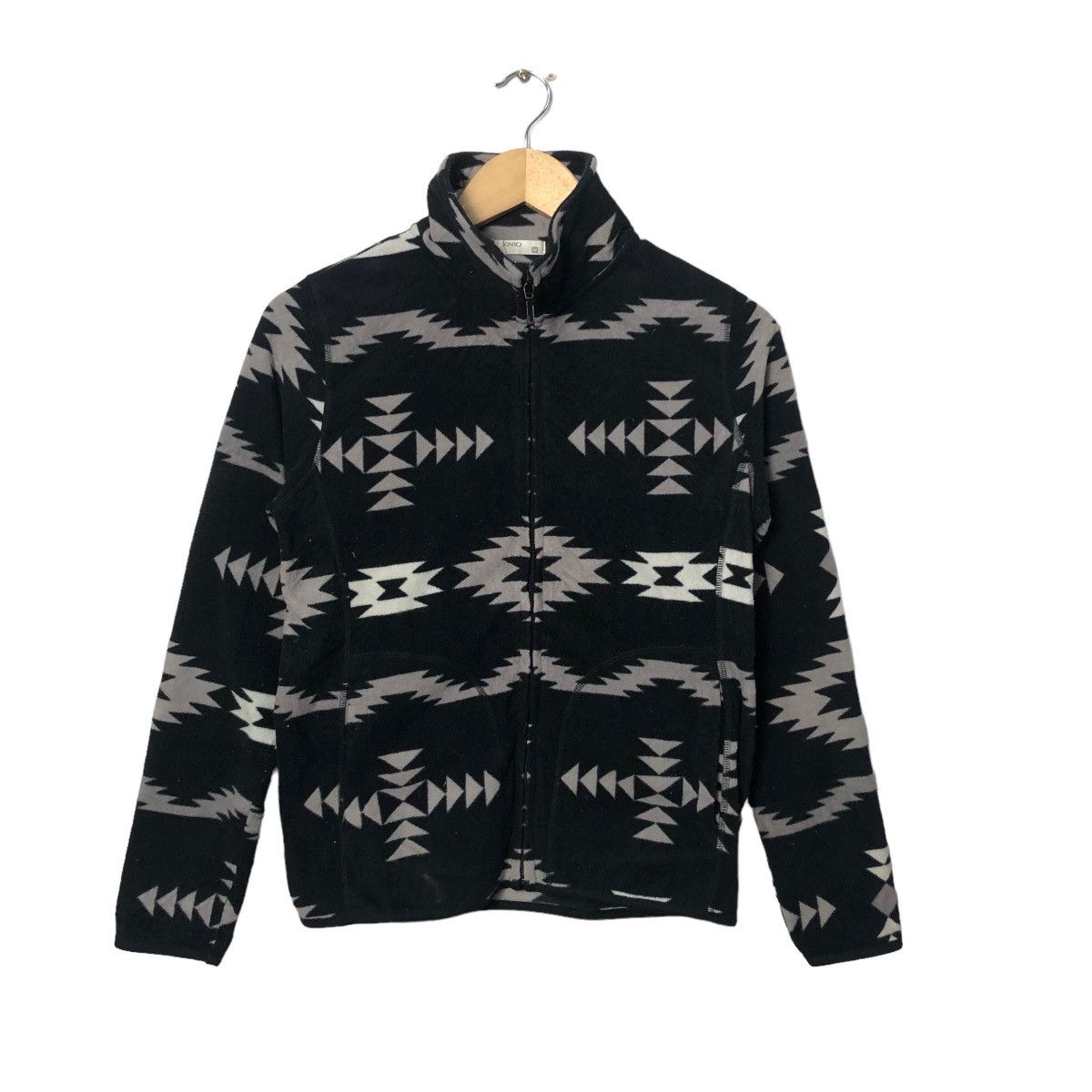 Japanese Brand Vintage Ignio Fullprint Navajo Zipper Ups Jacket Size US S / EU 44-46 / 1 - 1 Thumbnail