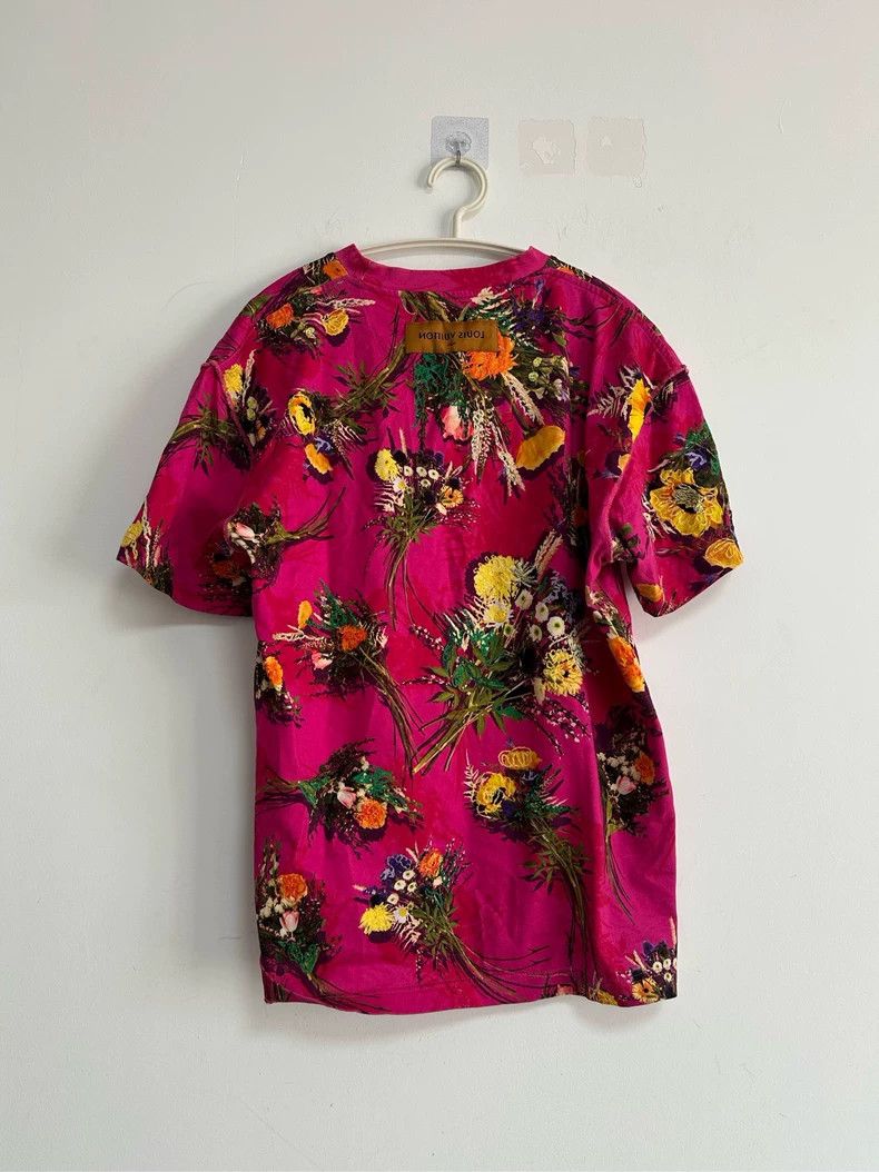 Louis Vuitton LOUIS VUITTON short sleeves Size US S / EU 44-46 / 1 - 2 Thumbnail