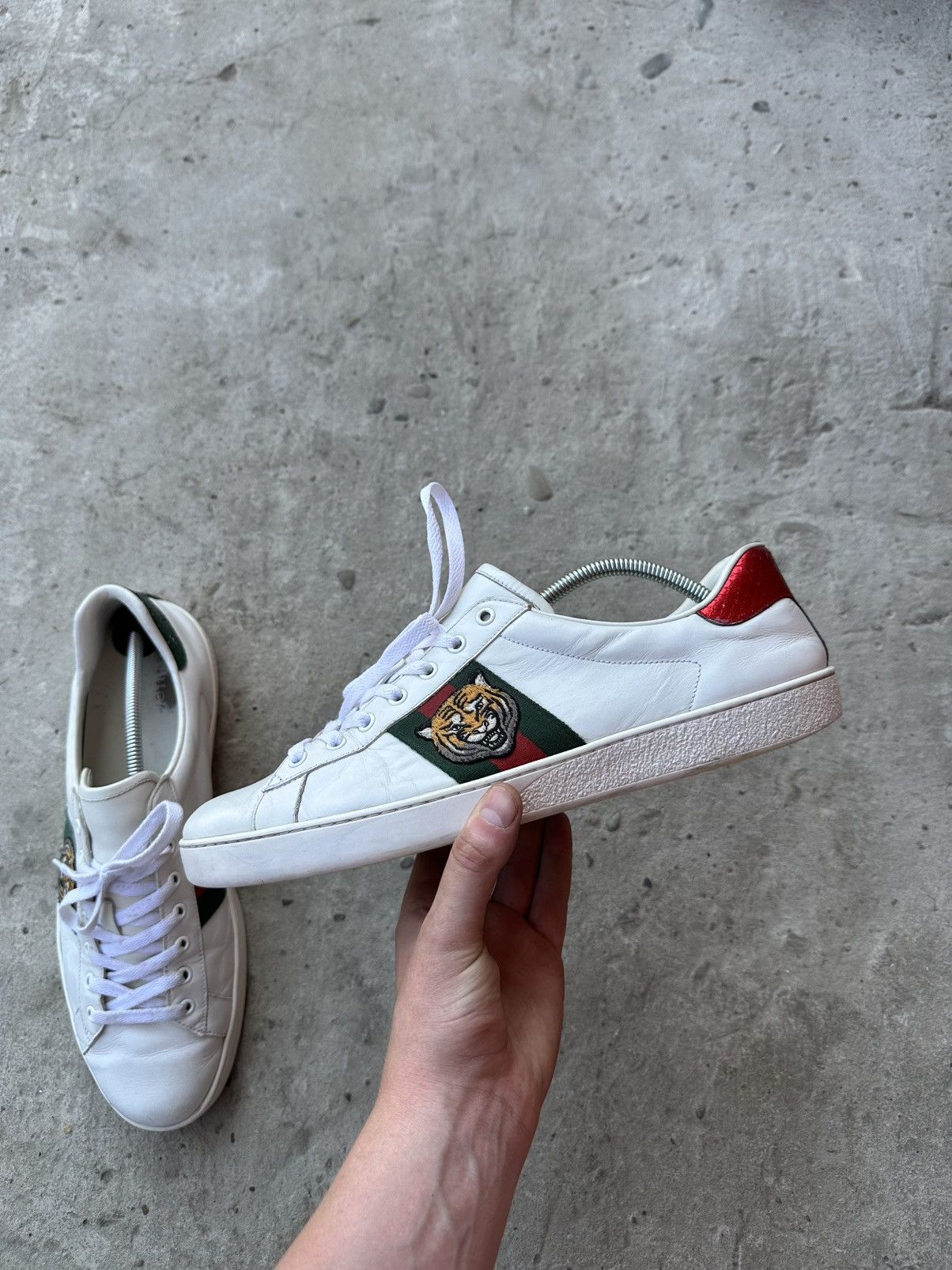 Gucci Vintage Gucci Ace Tiger Leather Sneakers Luxury Old Money Size US 12.5 / EU 45-46 - 5 Thumbnail