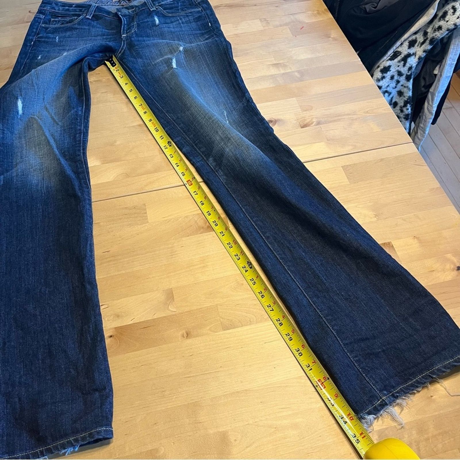Paige Paige size 26 Womens Jimmy Jimmy Skinny Medium Wash Jeans Size 26" / US 2 / IT 38 - 9 Thumbnail