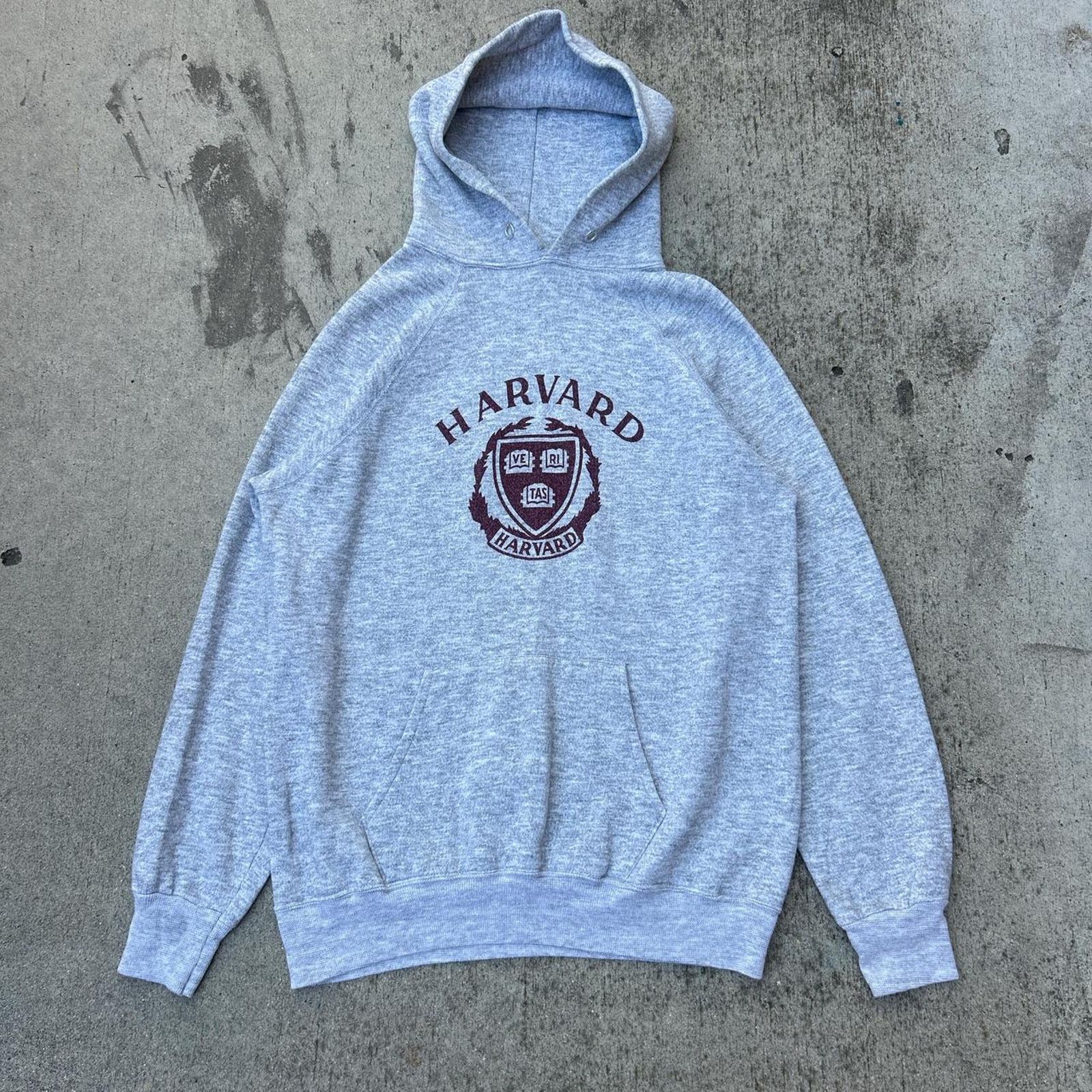 Champion Vintage 1980s champion harvard university pull over hoodie Size US L / EU 52-54 / 3 - 1 Thumbnail