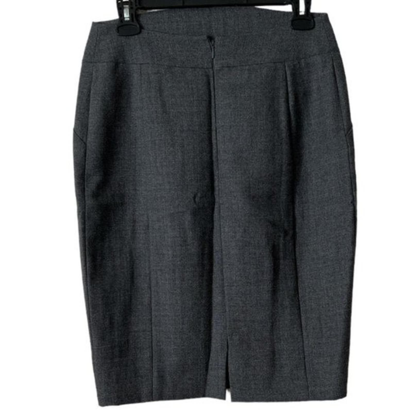 Chanel CHANEL Grey Vintage Knee-Length Skirt, Small Size 28" / US 6 / IT 42 - 2 Thumbnail