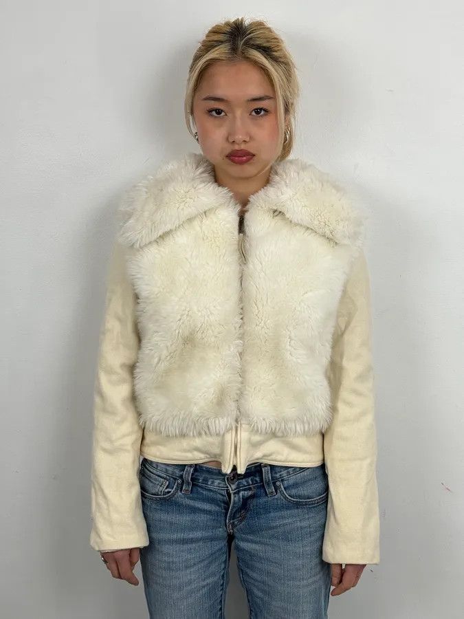 Gianfranco Ferre 2000s Gianfranco Ferre Creamy Fur Leather Jacket Size S / US 4 / IT 40 - 2 Thumbnail