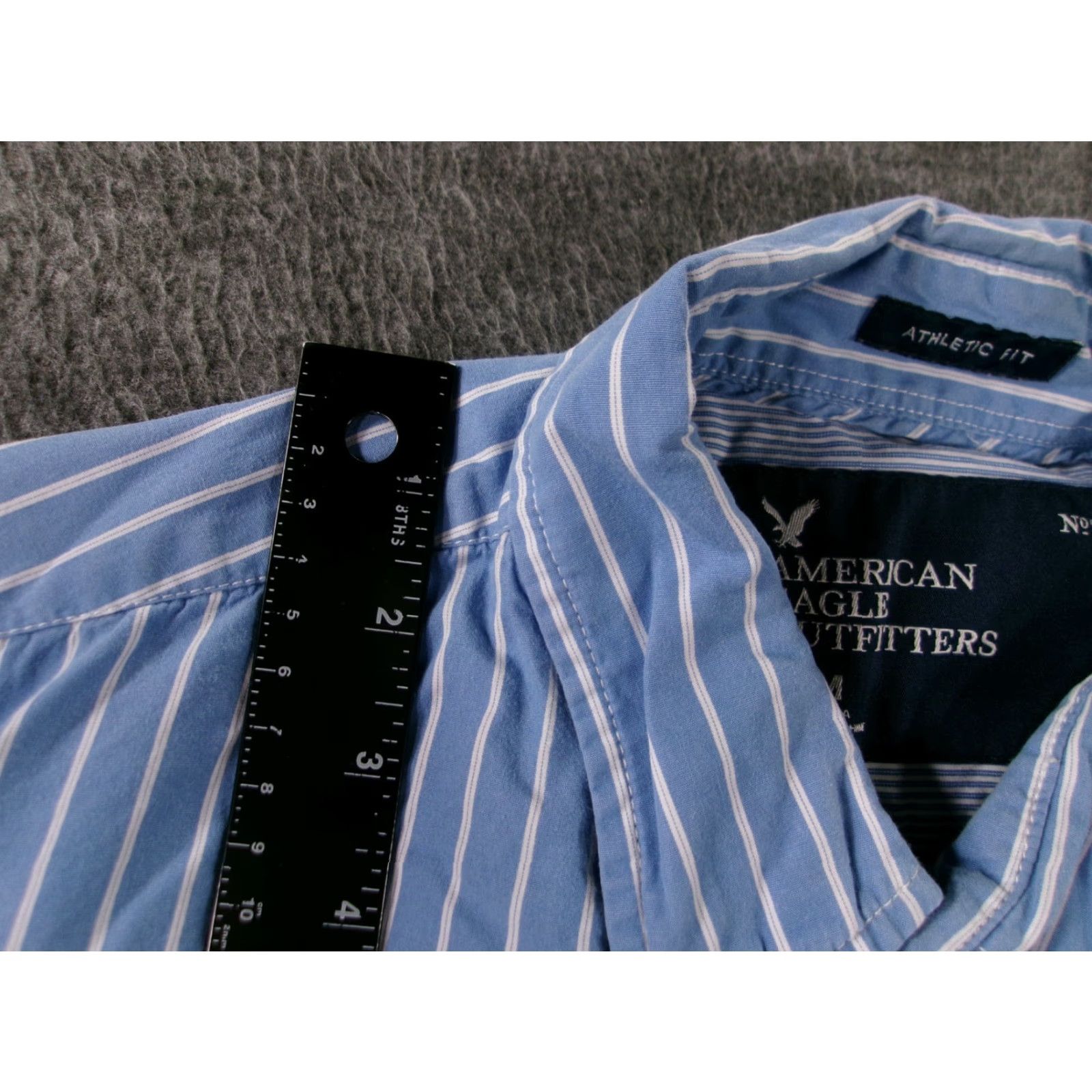 American Eagle Outfitters VINTAGE American Eagle Outfitters Shirt Mens Medium Blue Striped Athletic Fit Office Casual Work Size US M / EU 48-50 / 2 - 5 Thumbnail