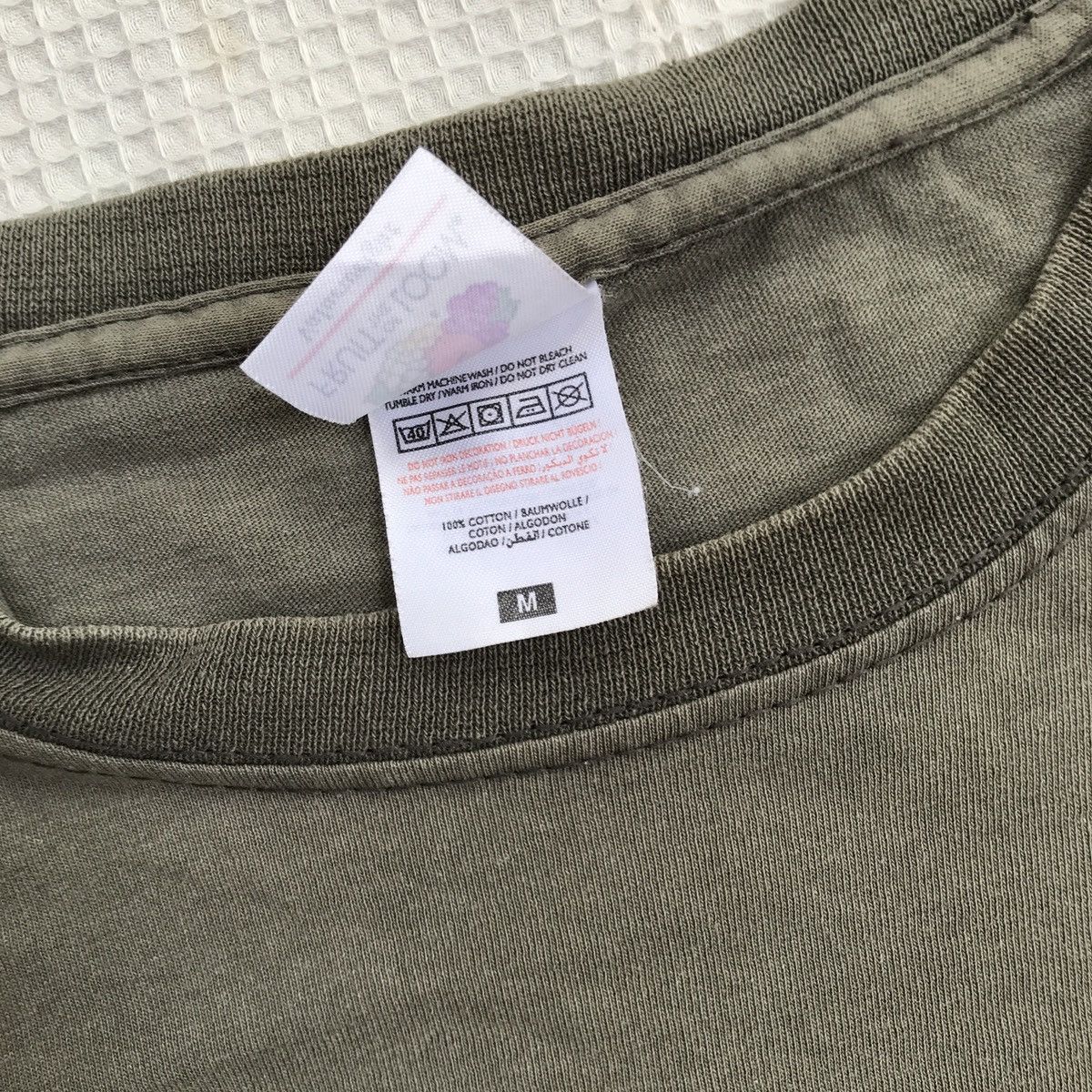 Fruit Of The Loom Candada tshirt by fruit of the loom Size US M / EU 48-50 / 2 - 8 Thumbnail