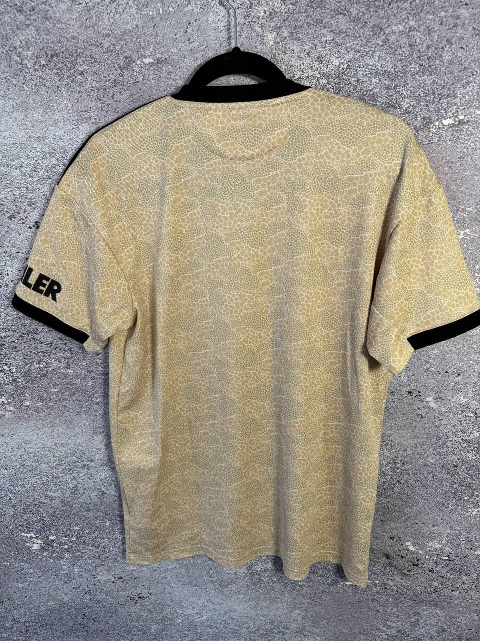 Adidas Vintage Manchester United 2019/20 Third Adidas Soccer Jersey Size US M / EU 48-50 / 2 - 6 Thumbnail
