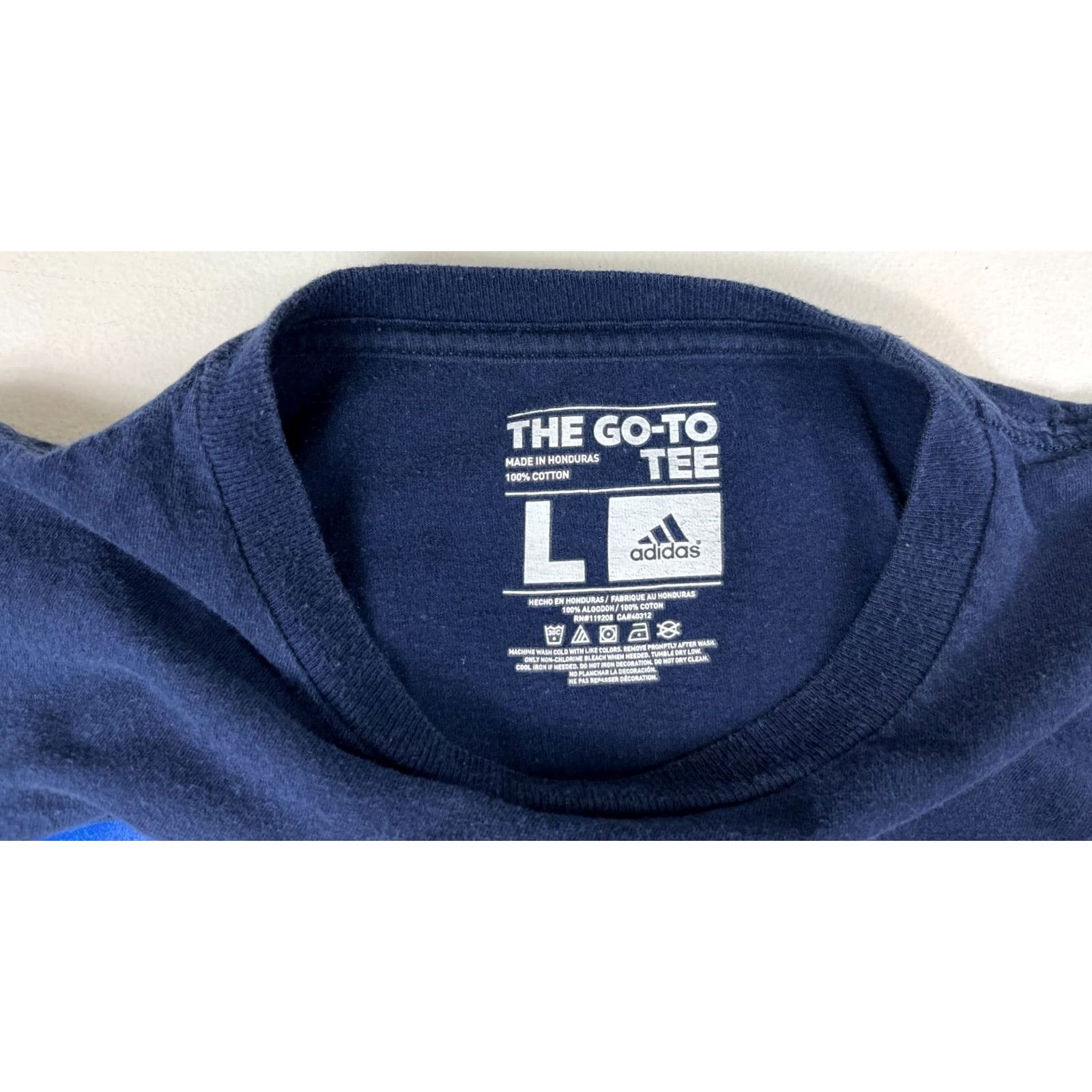 Adidas adidas Notre Dame Fighting Irish T-Shirt Navy Blue Large Logo Mens Vintage Shirt Size L Size US L / EU 52-54 / 3 - 4 Thumbnail
