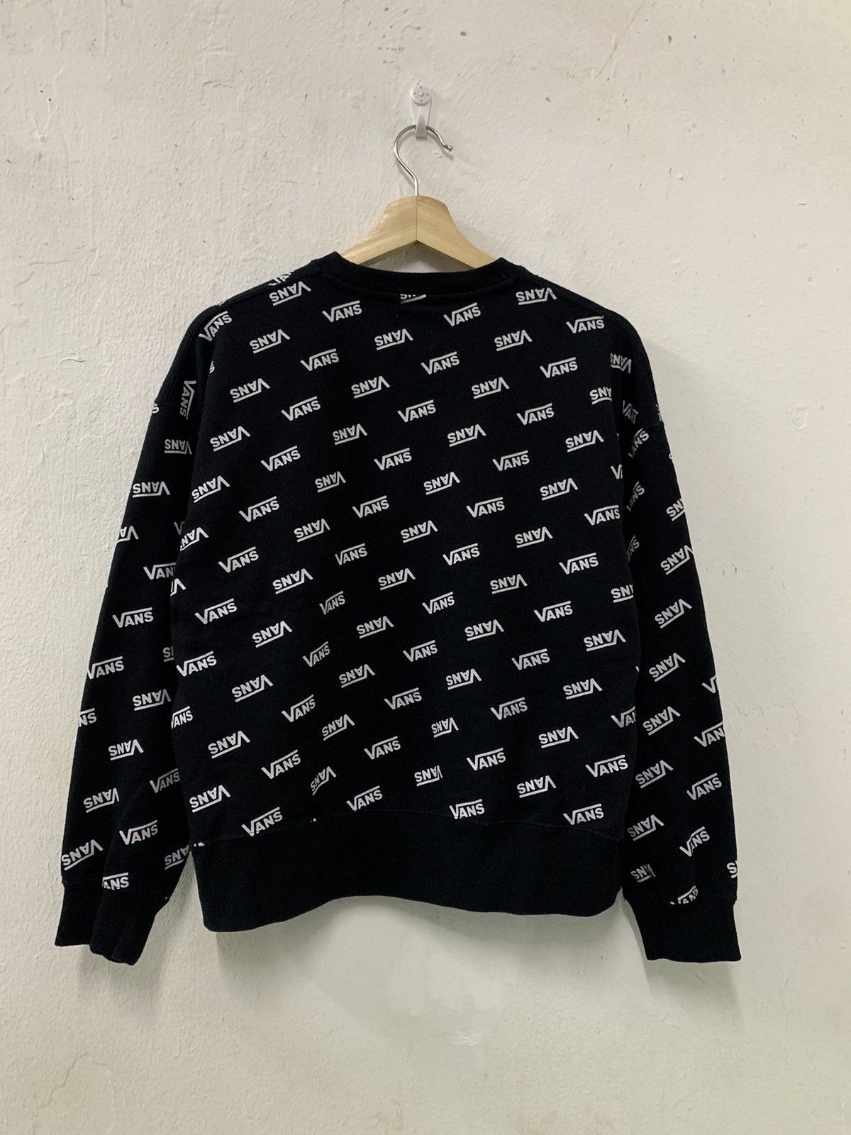 Vans Vans Repeated Logo Sweatshirt Size M / US 6-8 / IT 42-44 - 2 Thumbnail