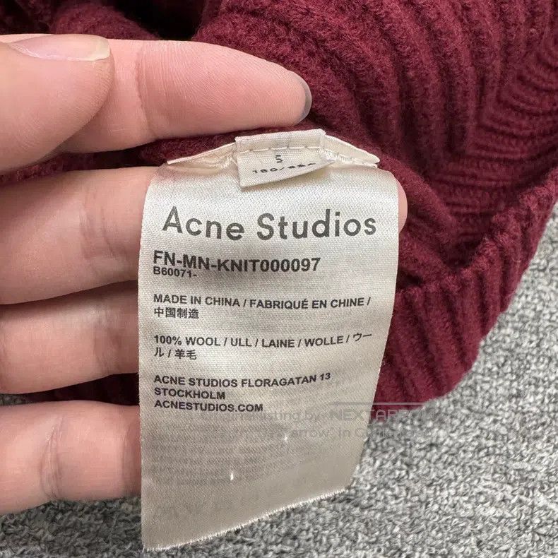 Acne Studios Acne Studios Red Wool Knit Top Size US S / EU 44-46 / 1 - 4 Thumbnail