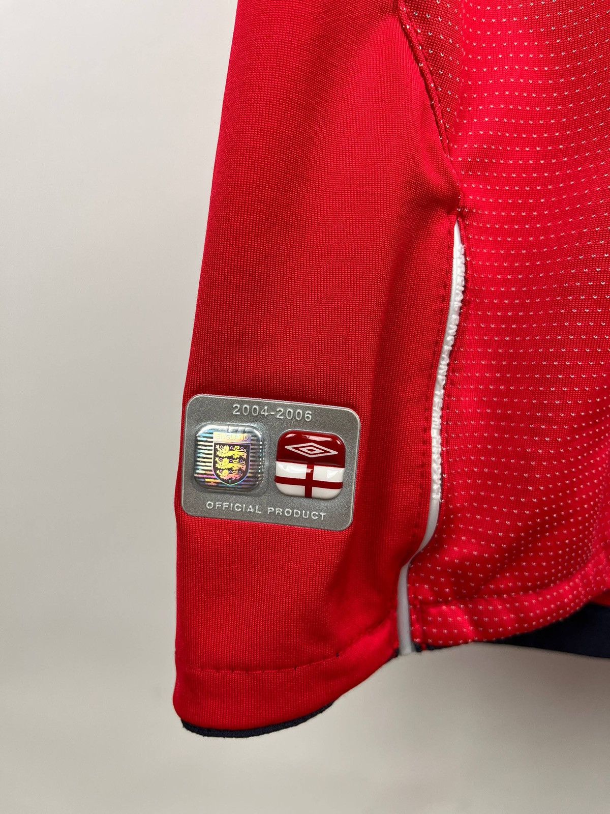 Umbro Vintage Umbro England 2004 2006 Away Football Jersey Red Size US XXL / EU 58 / 5 - 4 Thumbnail