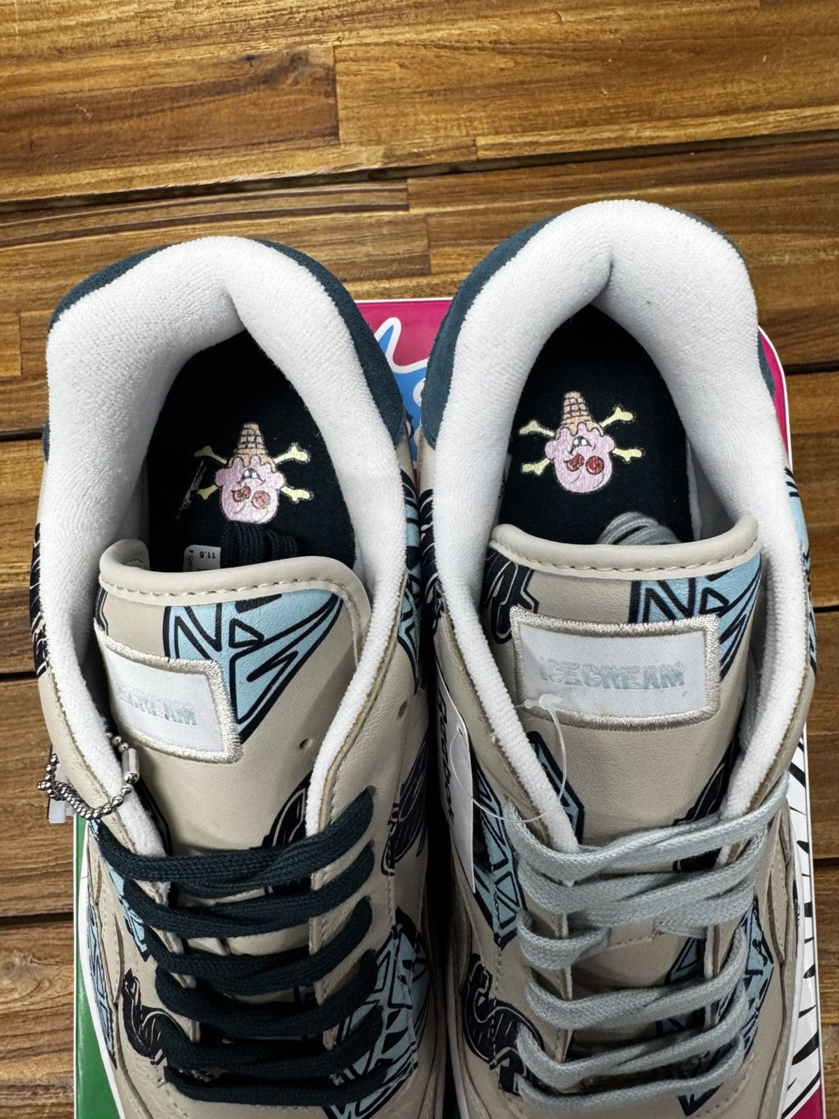 Icecream × Reebok BBC Ice Cream x Reebok BB 4000 Diamonds & Dollars OG All Size US 11.5 / EU 44-45 - 7 Thumbnail