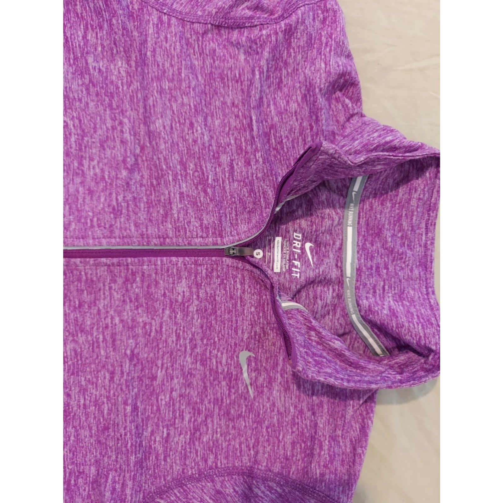 Nike Womens Nike Half Zip Shirt S Small Purple Athletic Gym Workout Size S / US 4 / IT 40 - 2 Thumbnail