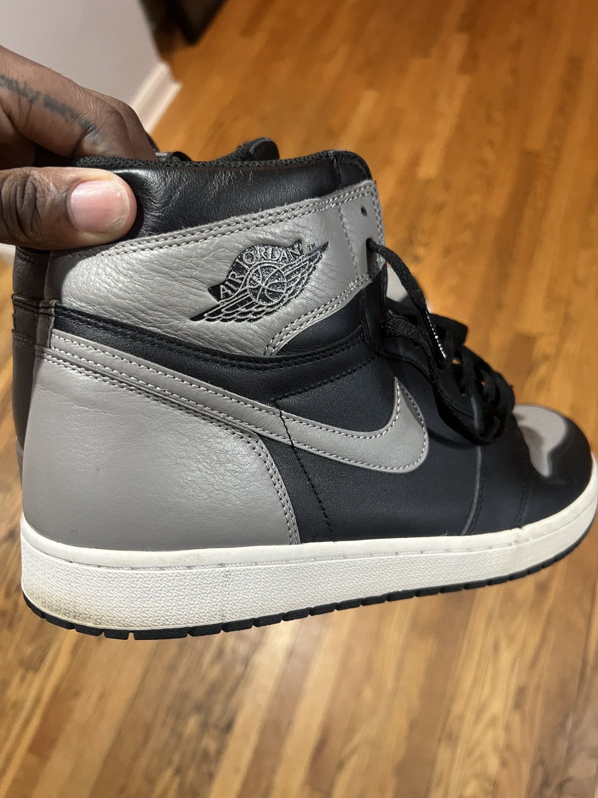 Jordan Brand Air Jordan 1 Retro High “Shadow” Size US 13 / EU 46 - 17 Thumbnail