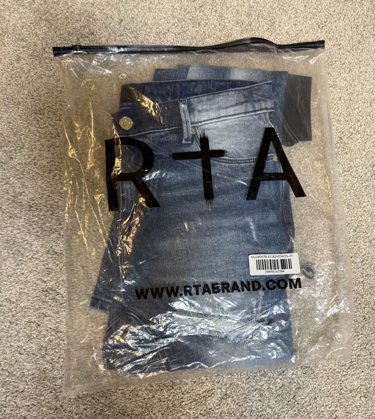Rta RTA Clayton Distressed Skinny Jeans Size US 29 - 6 Thumbnail