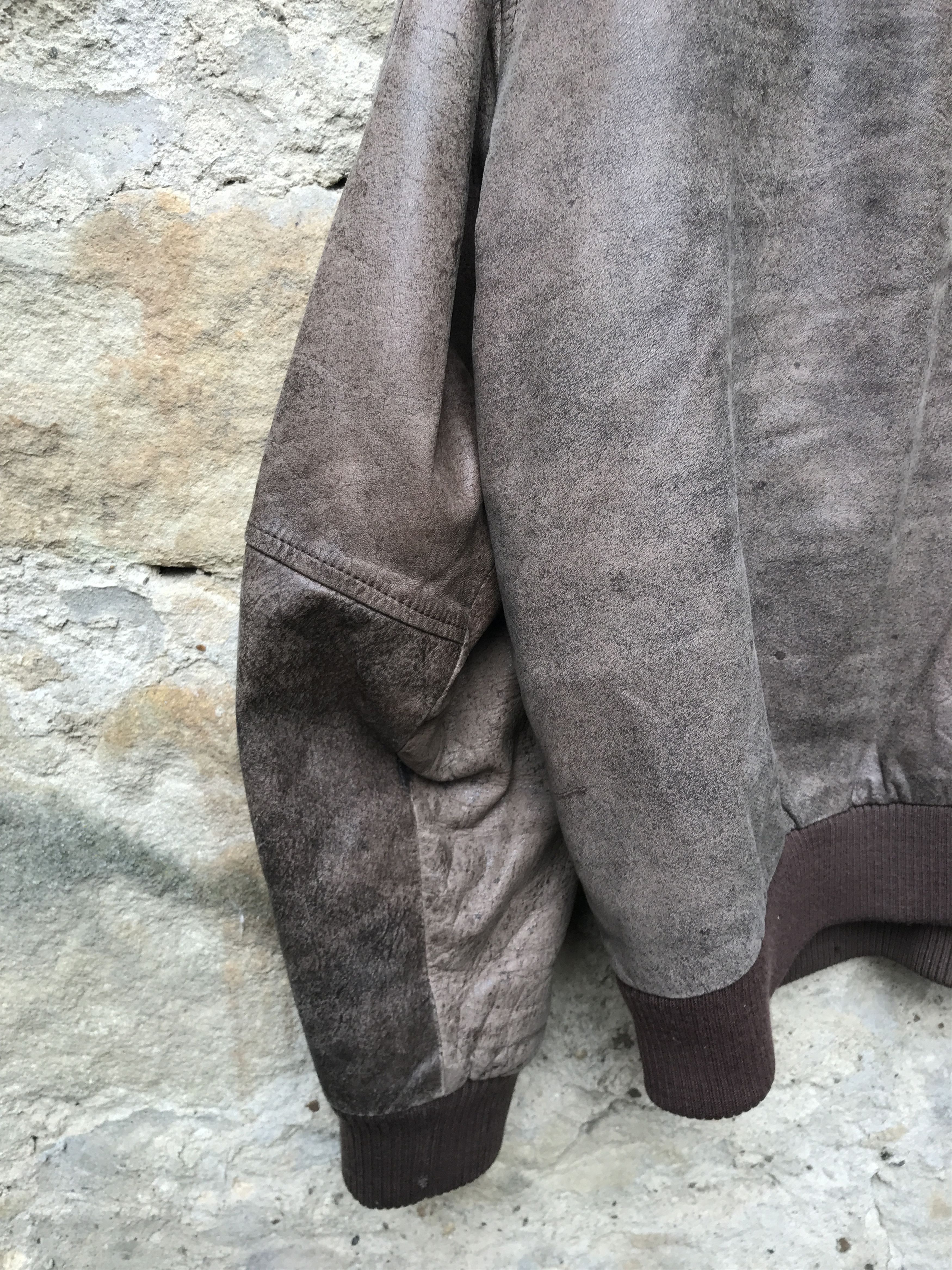 Vintage Vintage 90s Oversized Brown Distressed Leather Jacket Size US XXL / EU 58 / 5 - 11 Thumbnail