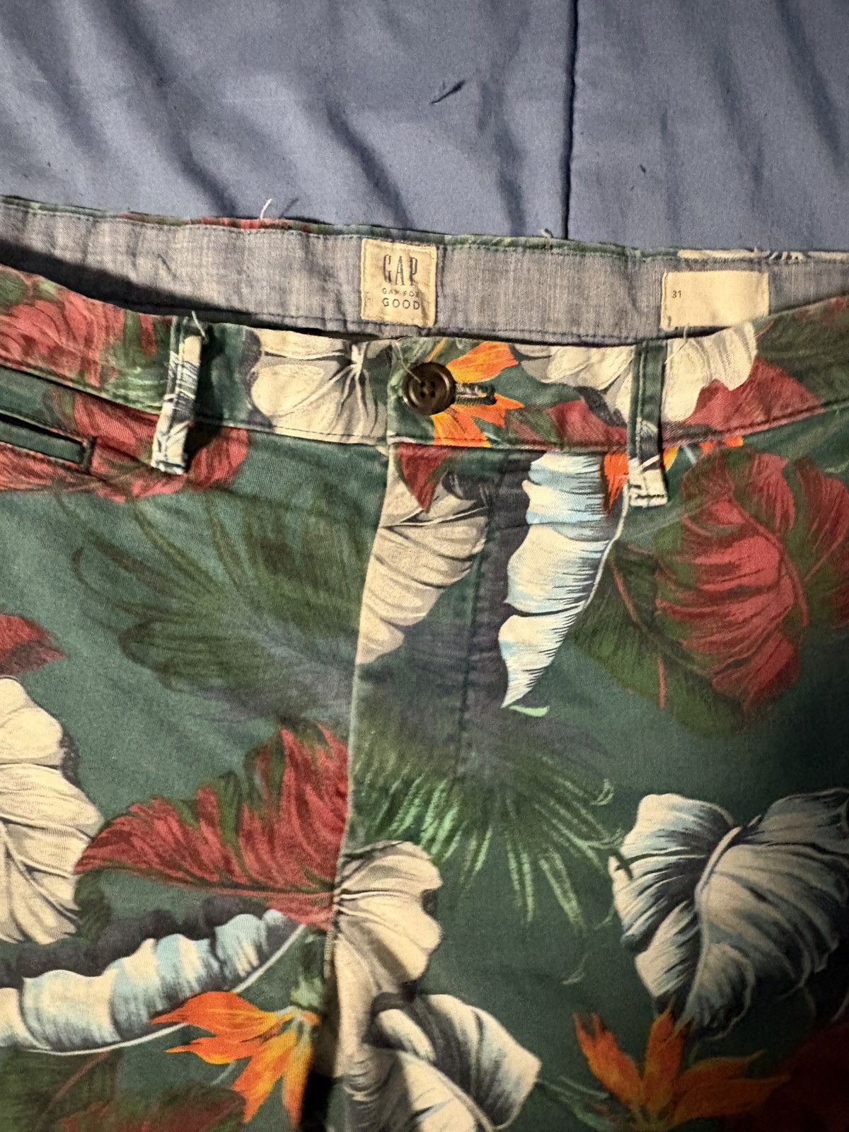 Gap Gap Men's Chino Shorts Floral Print Flat Front Casual Size US 31 - 11 Thumbnail