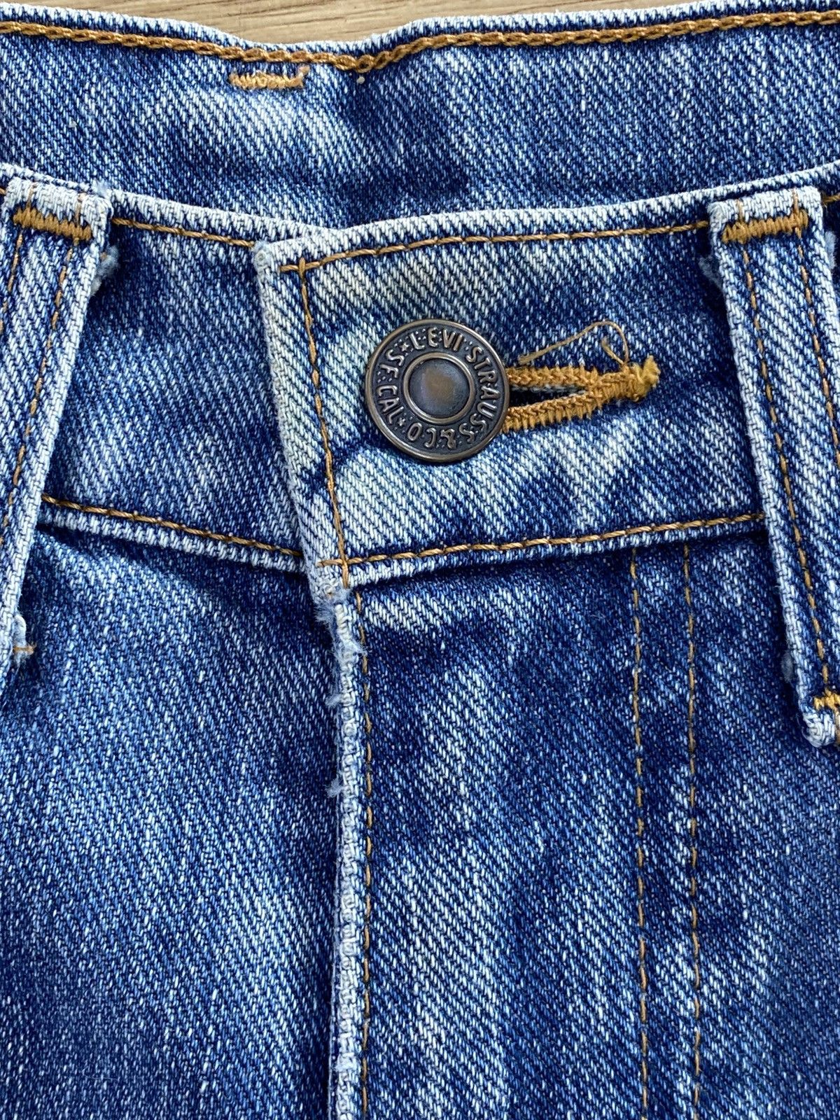 Levi's Vintage Clothing Levi’s Vintage Faded Straight Cut Denim Jeans Size US 26 / EU 42 - 9 Thumbnail