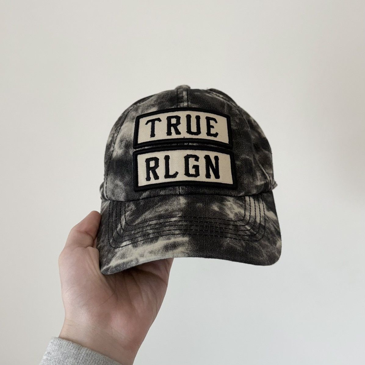 True Religion Vtg True Religion Marble Dyed Baseball Cap Strapback Hat Size ONE SIZE - 1 Thumbnail
