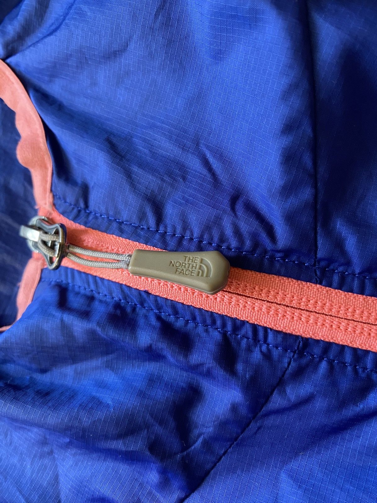 The North Face The North Face Flyweight Hoodie (Women’s) – S15 Size M / US 6-8 / IT 42-44 - 6 Thumbnail