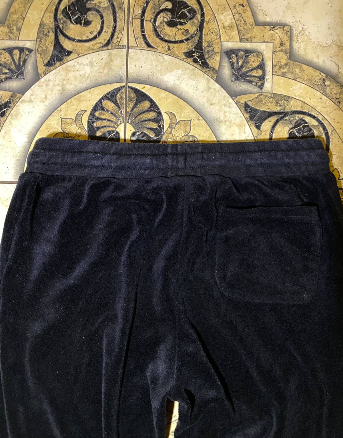 Juicy Couture Vintage Y2K Juicy Couture Big Logo Velour Sweatpants Japanes Size 25" / US 0 / IT 36 - 7 Thumbnail