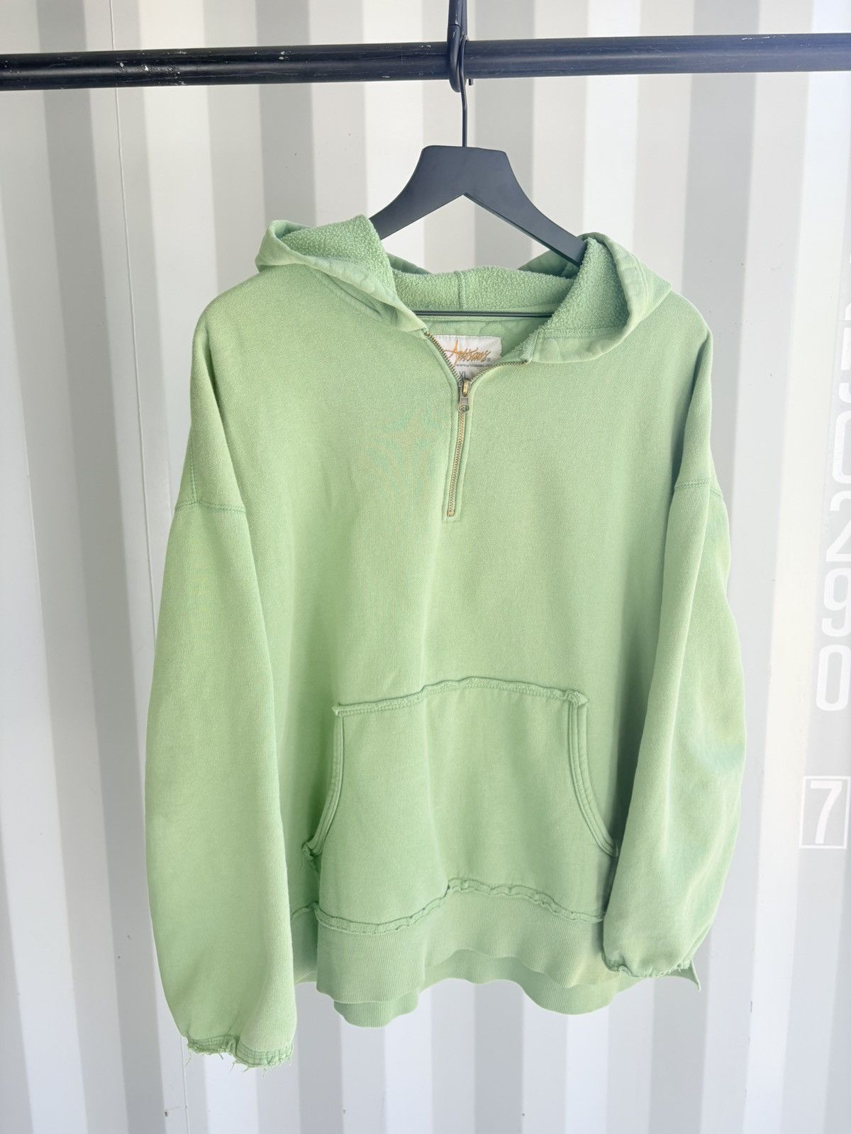 Vintage Vintage Blank Faded Sweatshirt Grunge Thrashed Size US XL / EU 56 / 4 - 2 Thumbnail