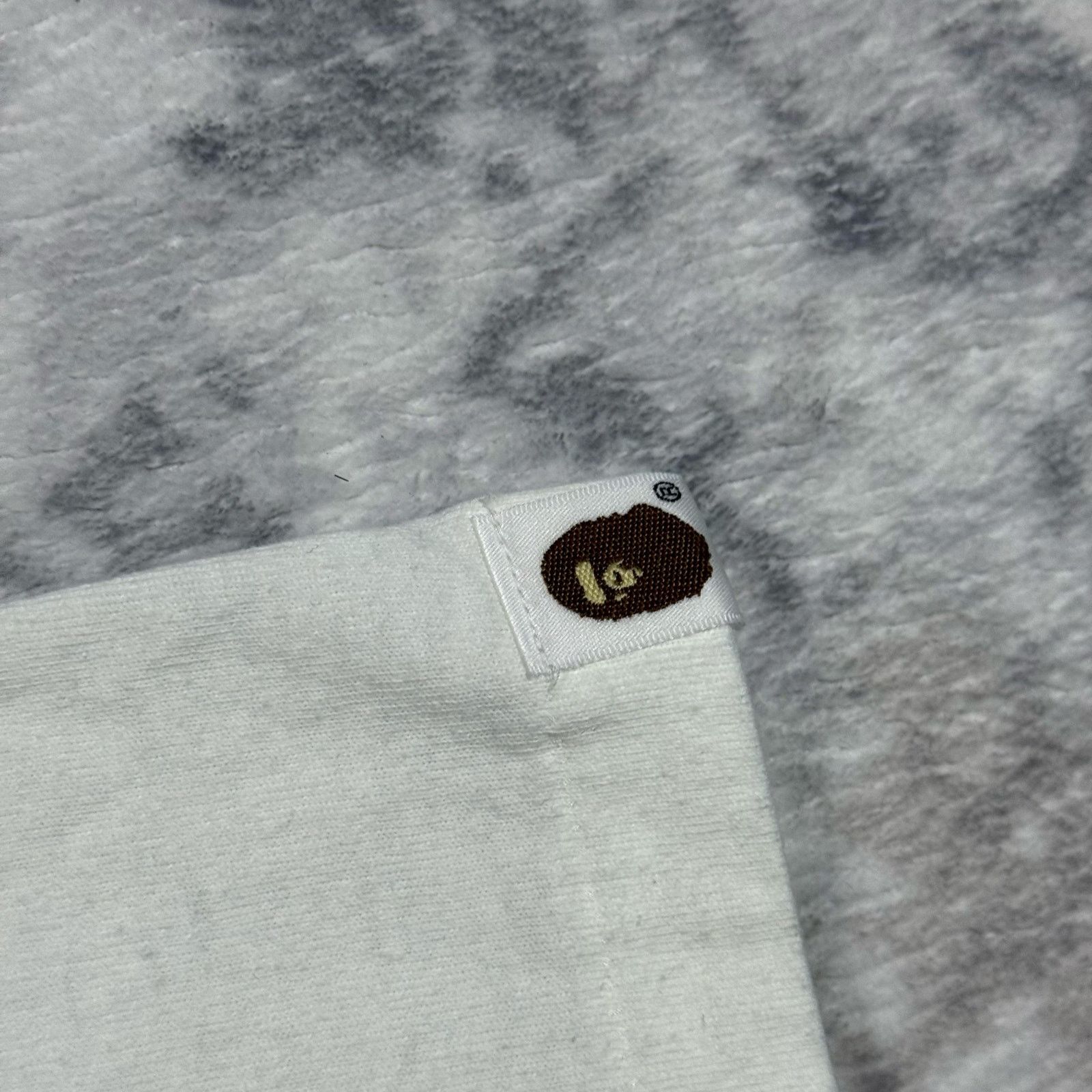 Bape × Peanuts Authentic Bape x Peanuts Snoopy Tee L Size US L / EU 52-54 / 3 - 8 Thumbnail