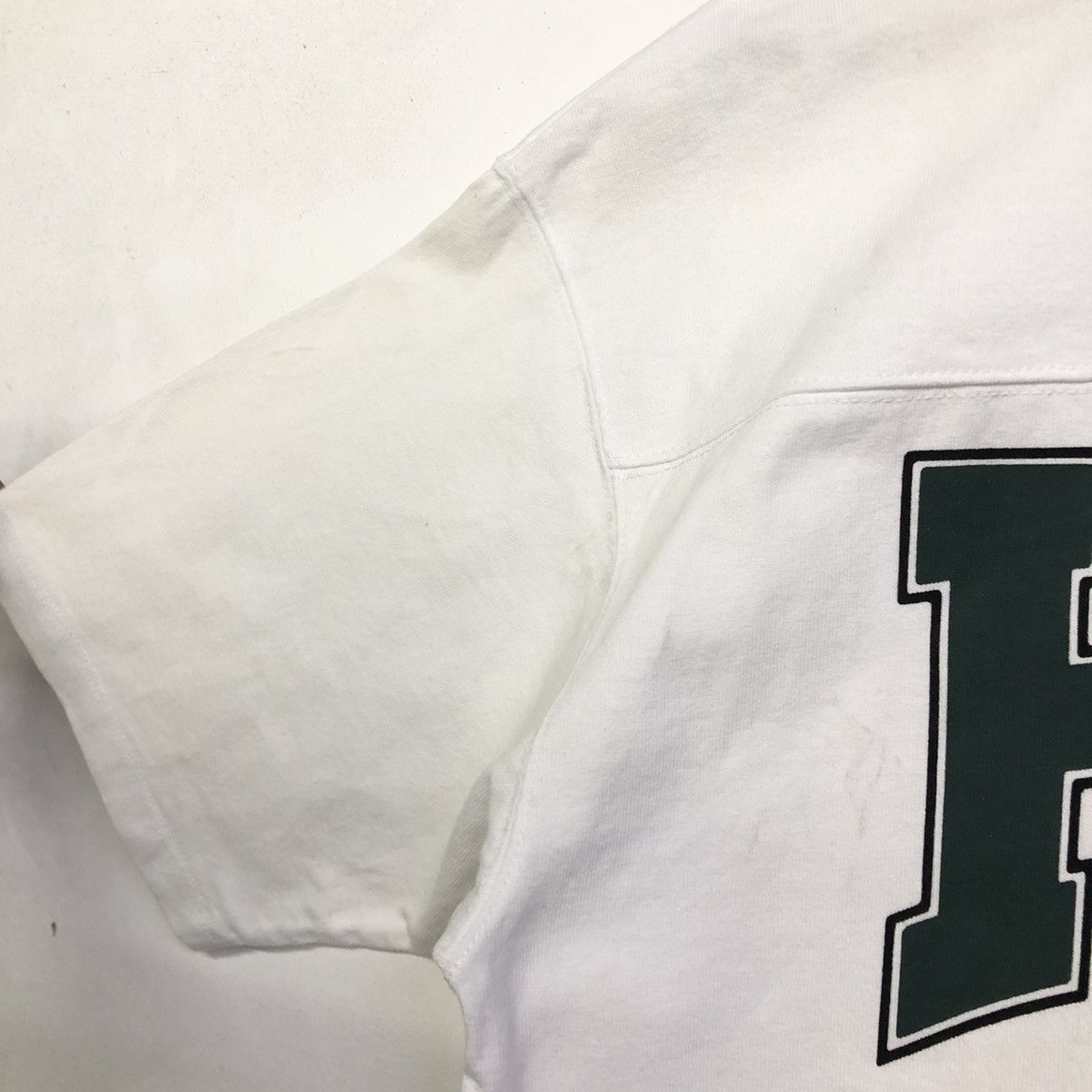 Huf HUF Summer 22 Spellout Backhitt football T-shirt Size US M / EU 48-50 / 2 - 16 Thumbnail