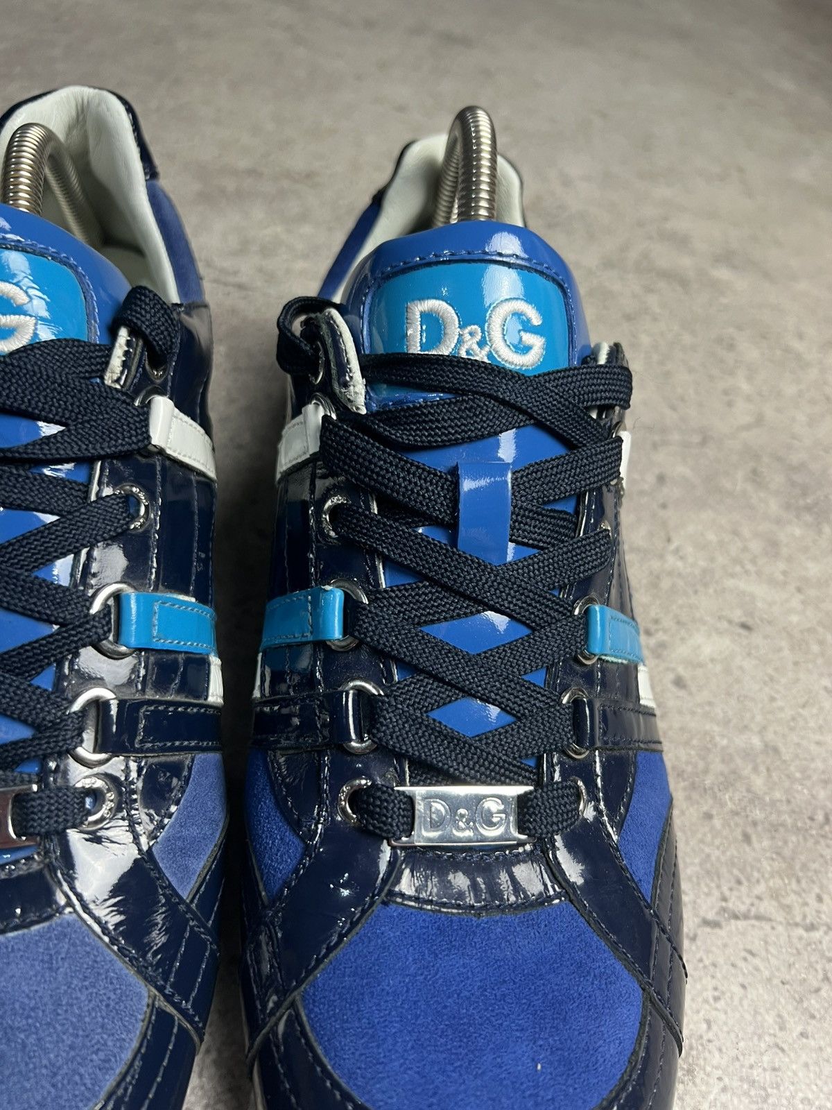 Dolce & Gabbana Vintage Dolce&Gabbana Patent Leather Low Top Sneakers DG Y2K Size US 9 / EU 42 - 4 Thumbnail